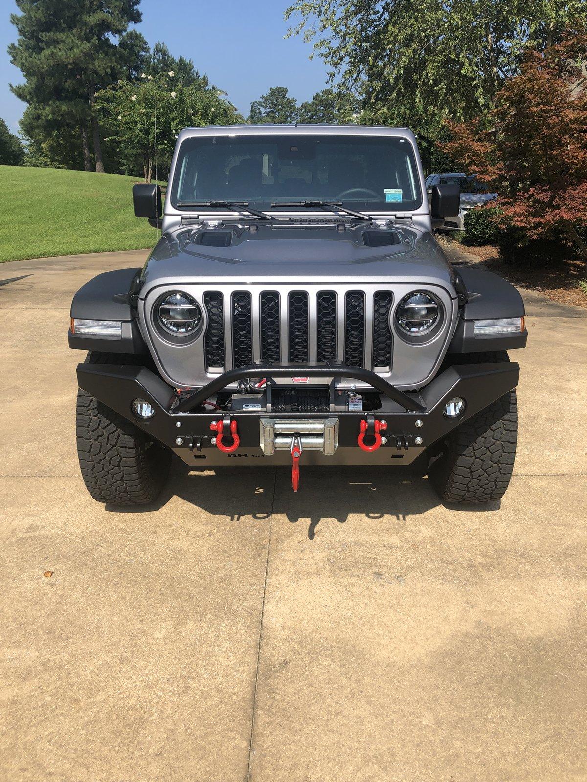 Jeep Gladiator BUMPERS! 6E11F797-37B8-4EFF-97BC-5A4E75757229