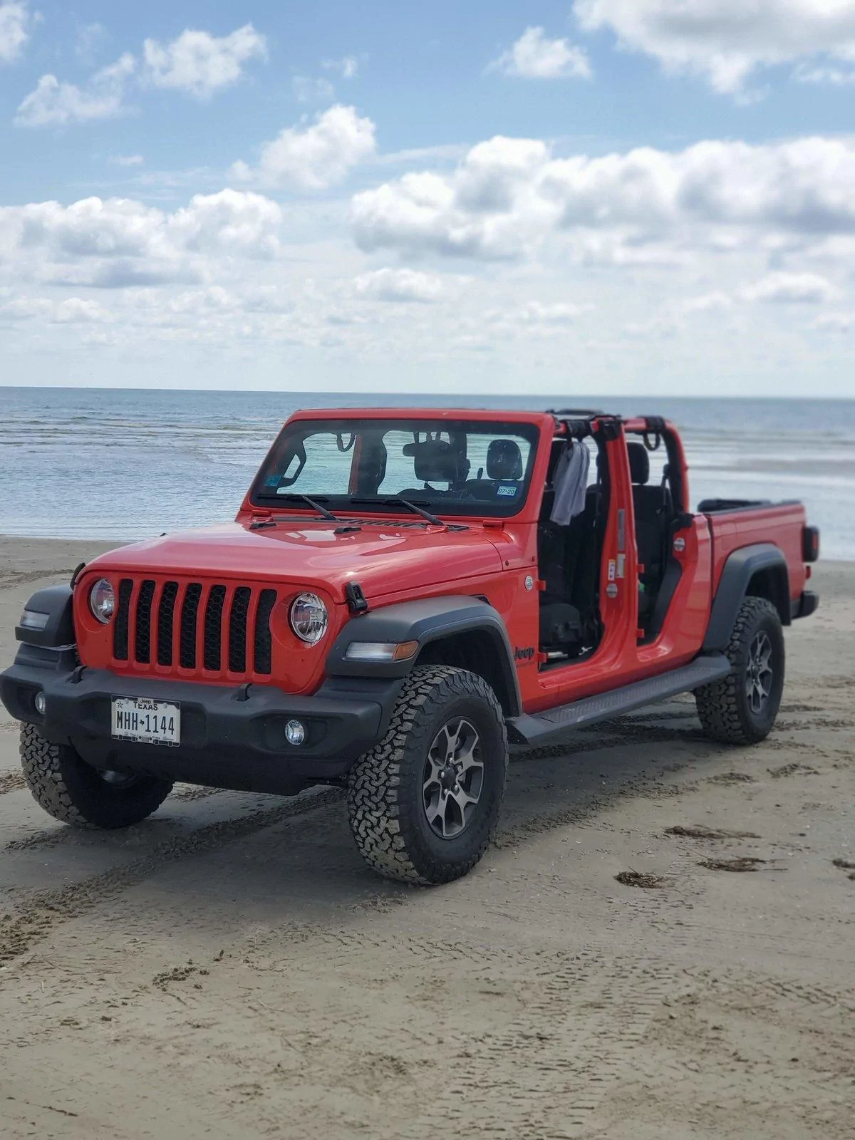 Jeep Gladiator First trip to the beach! 20190908_112607