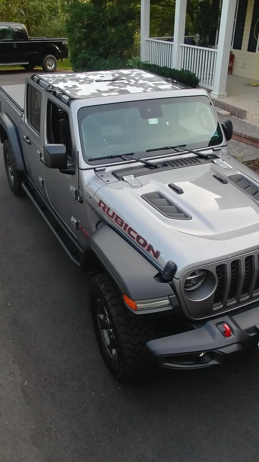 Jeep Gladiator Alien Sunshade, Spider webshade, or other? uKJS2aE
