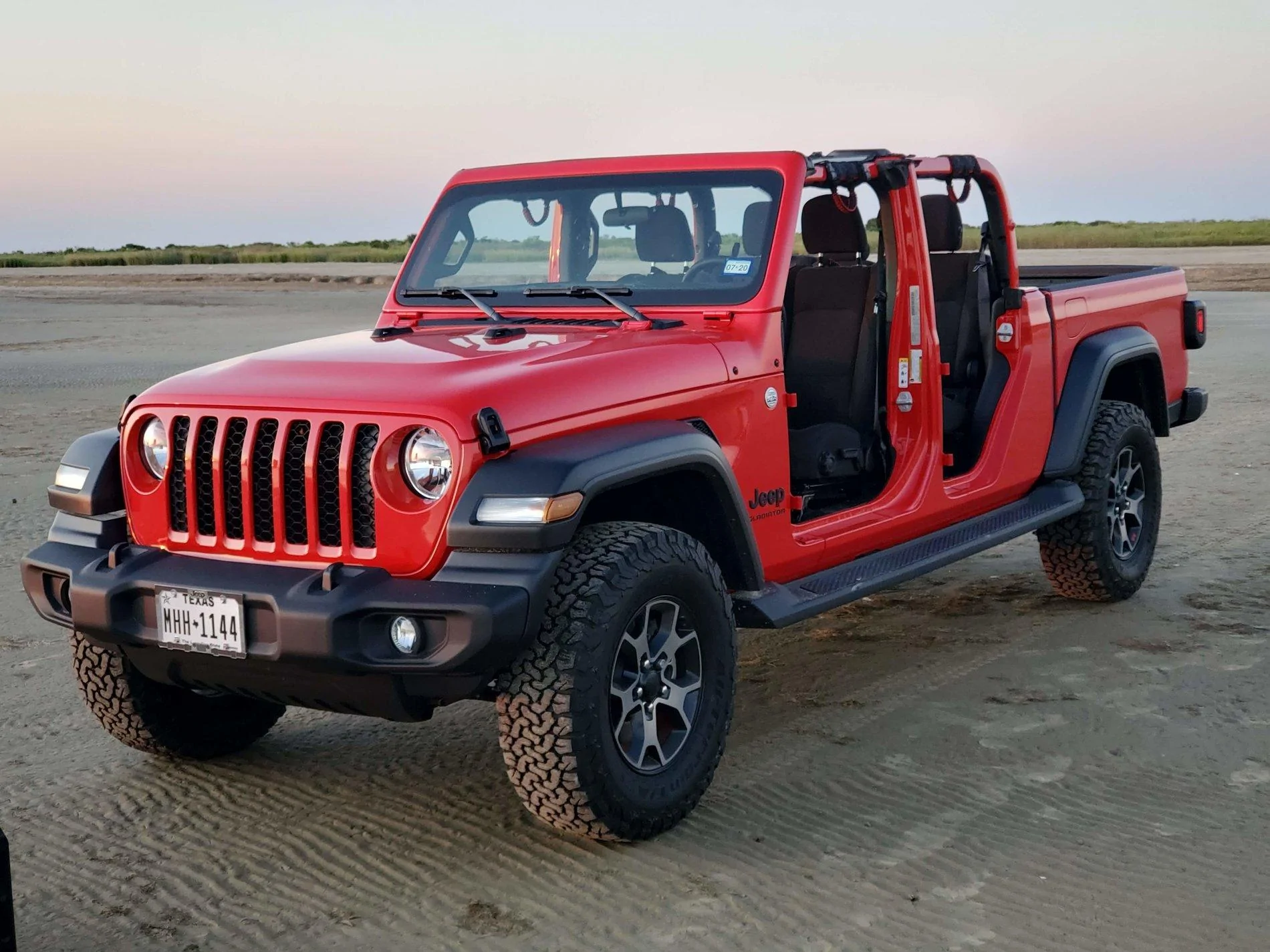 Jeep Gladiator Nude Gladiators (no doors/tops) - pics please 20190906_192946