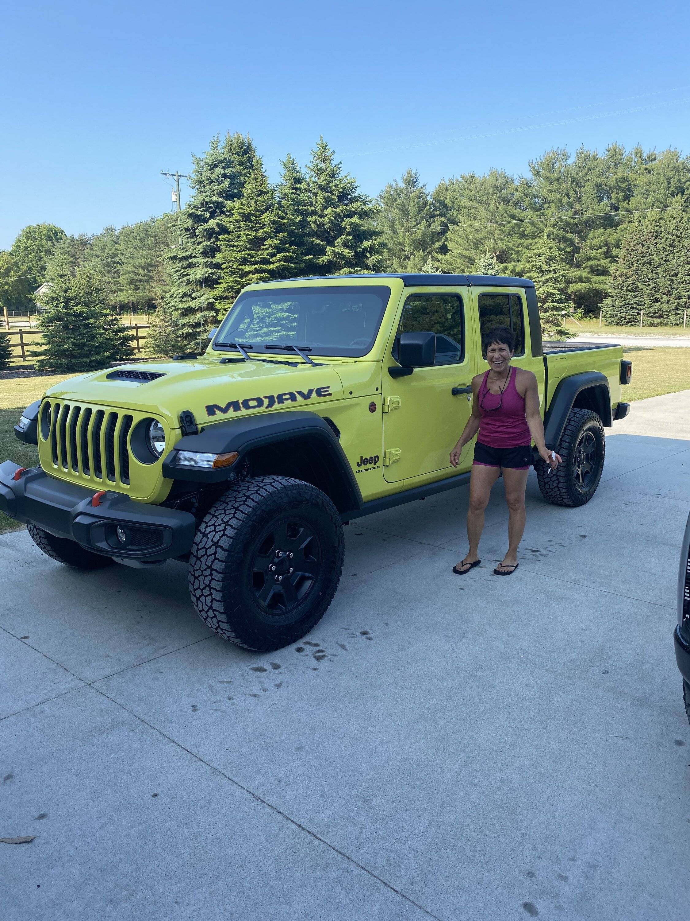 Jeep Gladiator New Mojave need bumpers BMkop96WQNisH7V4e805KA