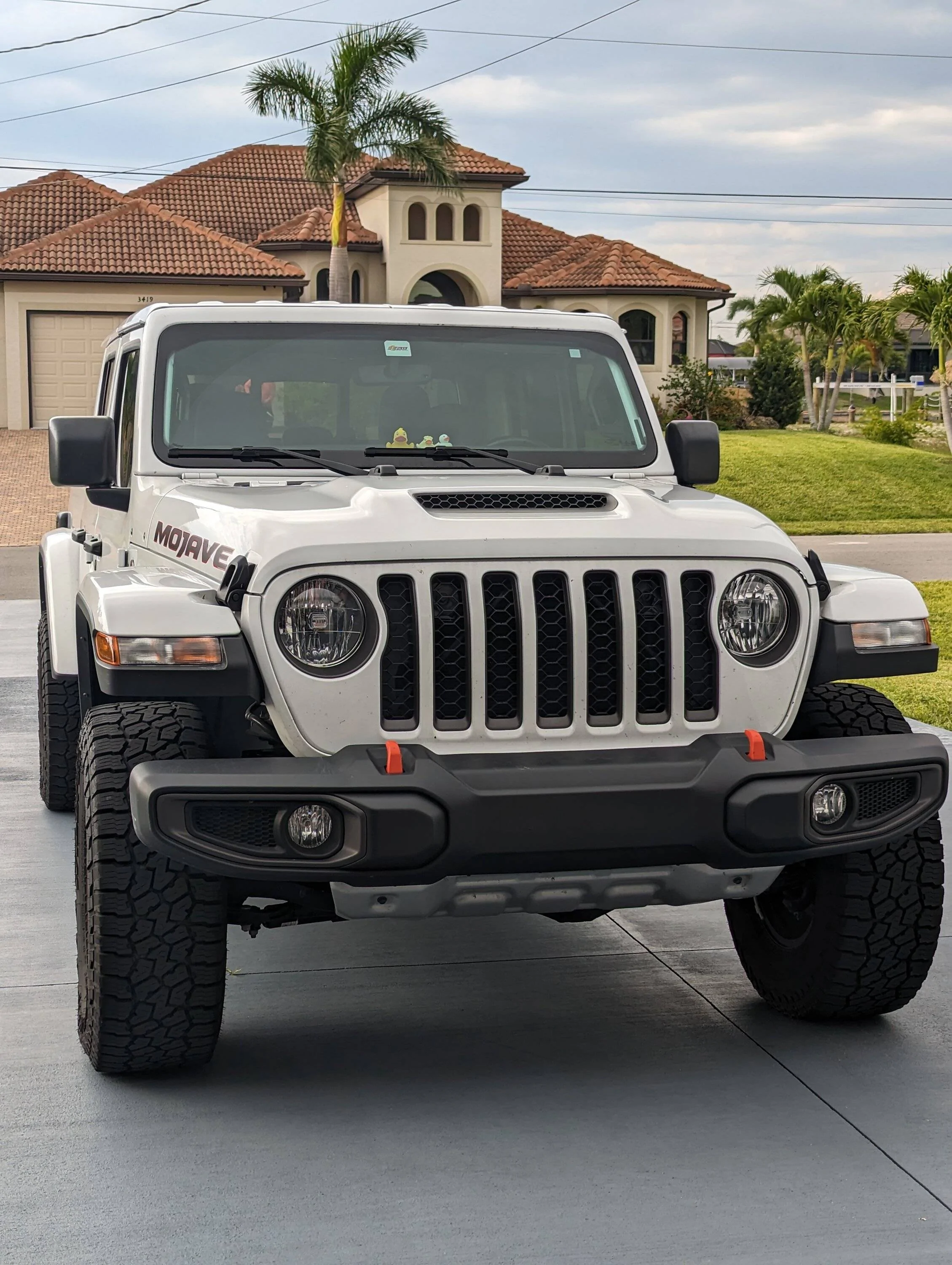 Jeep Gladiator Front Bumper Upgrade PXL_20230530_215139656