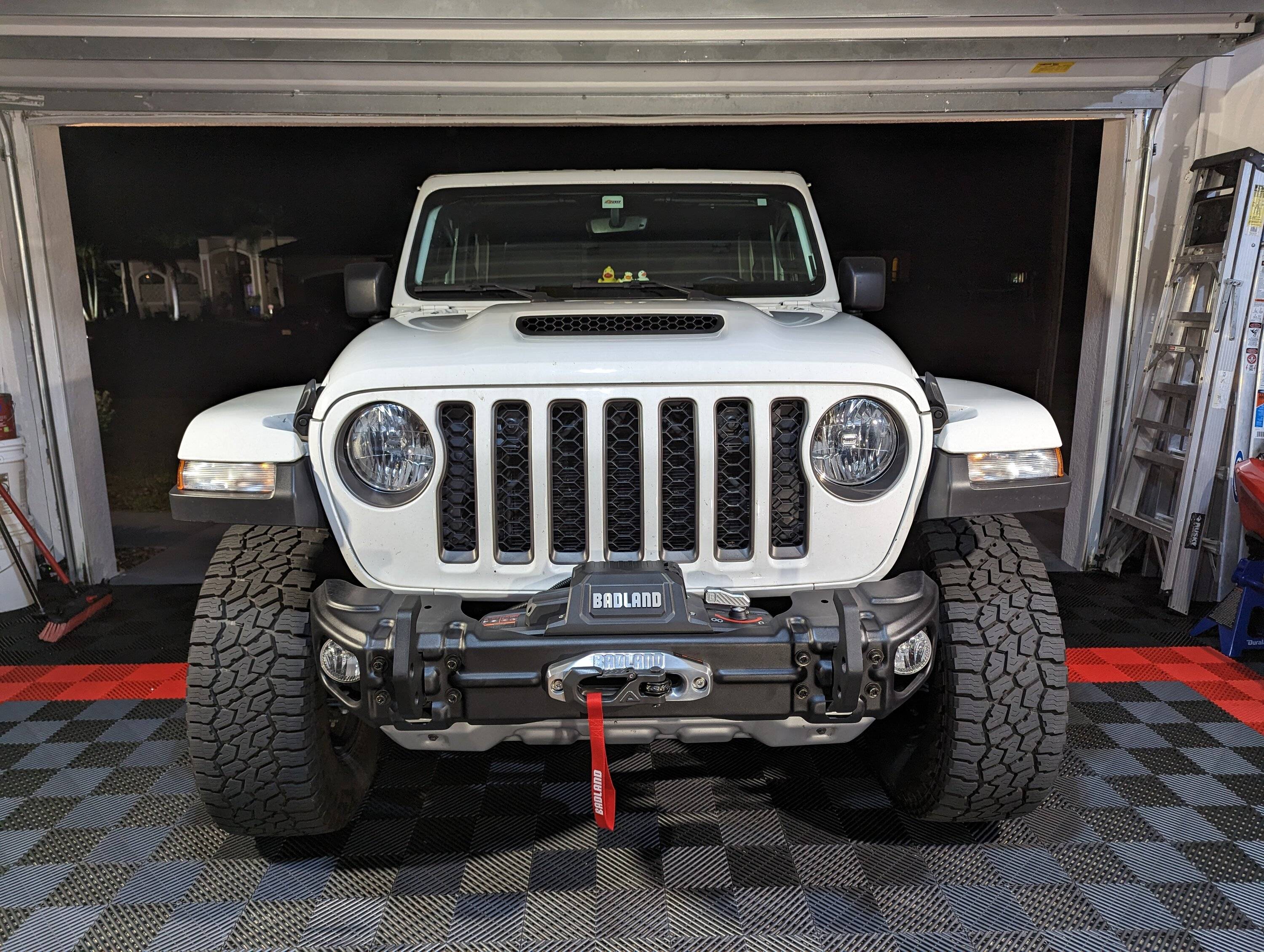 Jeep Gladiator Front Bumper Upgrade PXL_20230601_011400630