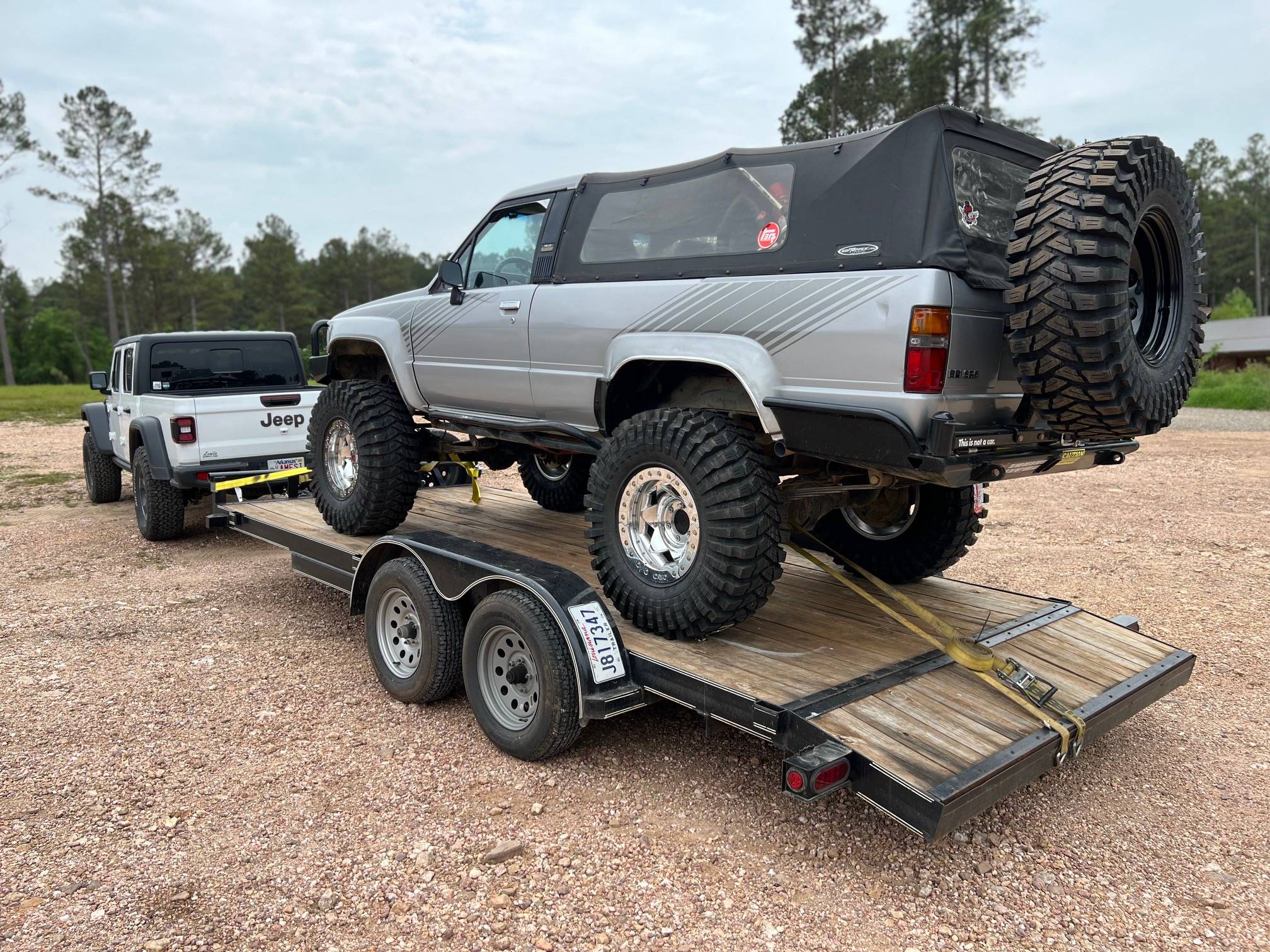 Jeep Gladiator Gladiators on Mopar 2" Lift Kit IMG_5507