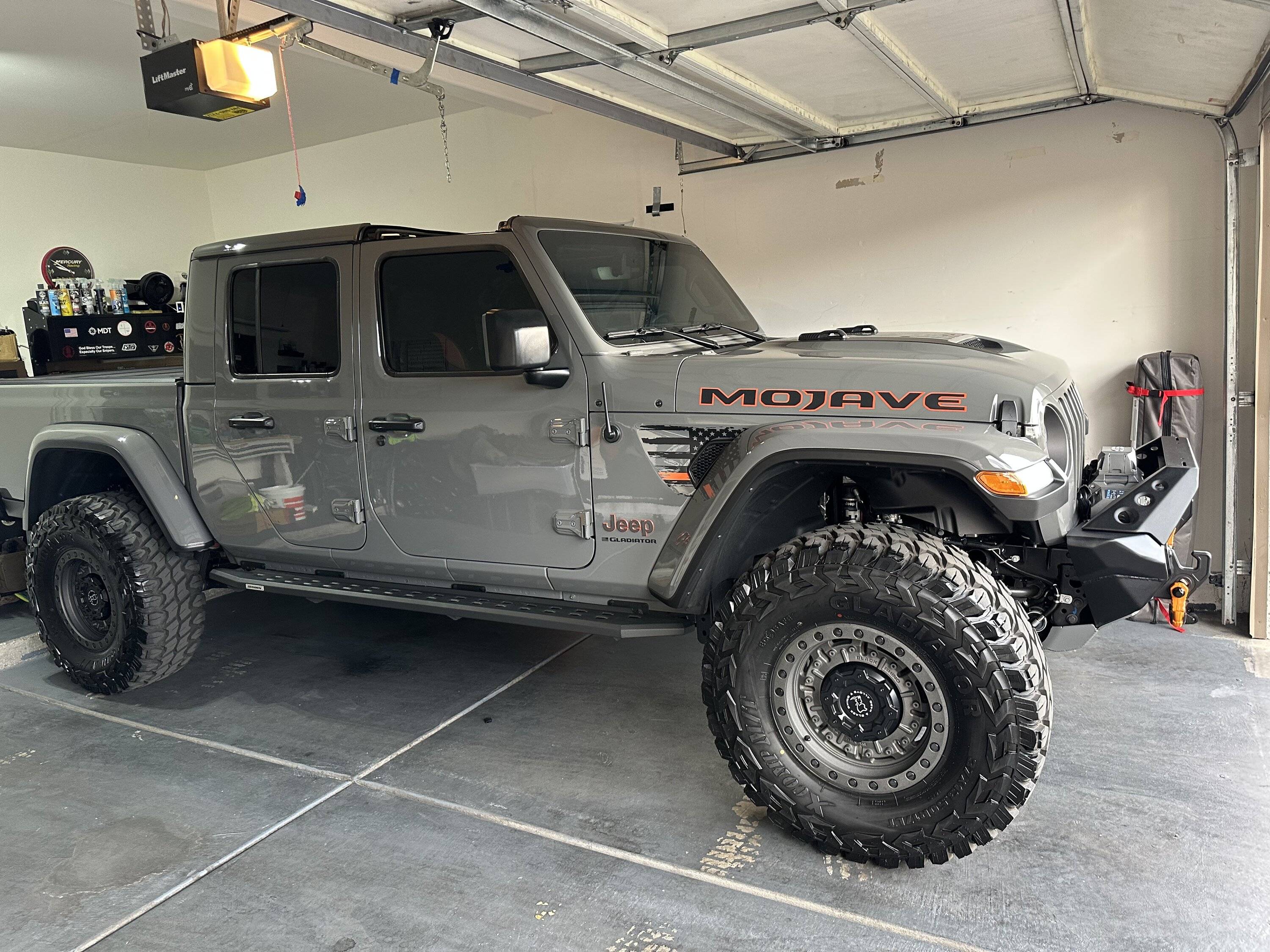 Jeep Gladiator Gladiators on Mopar 2" Lift Kit Gladiator