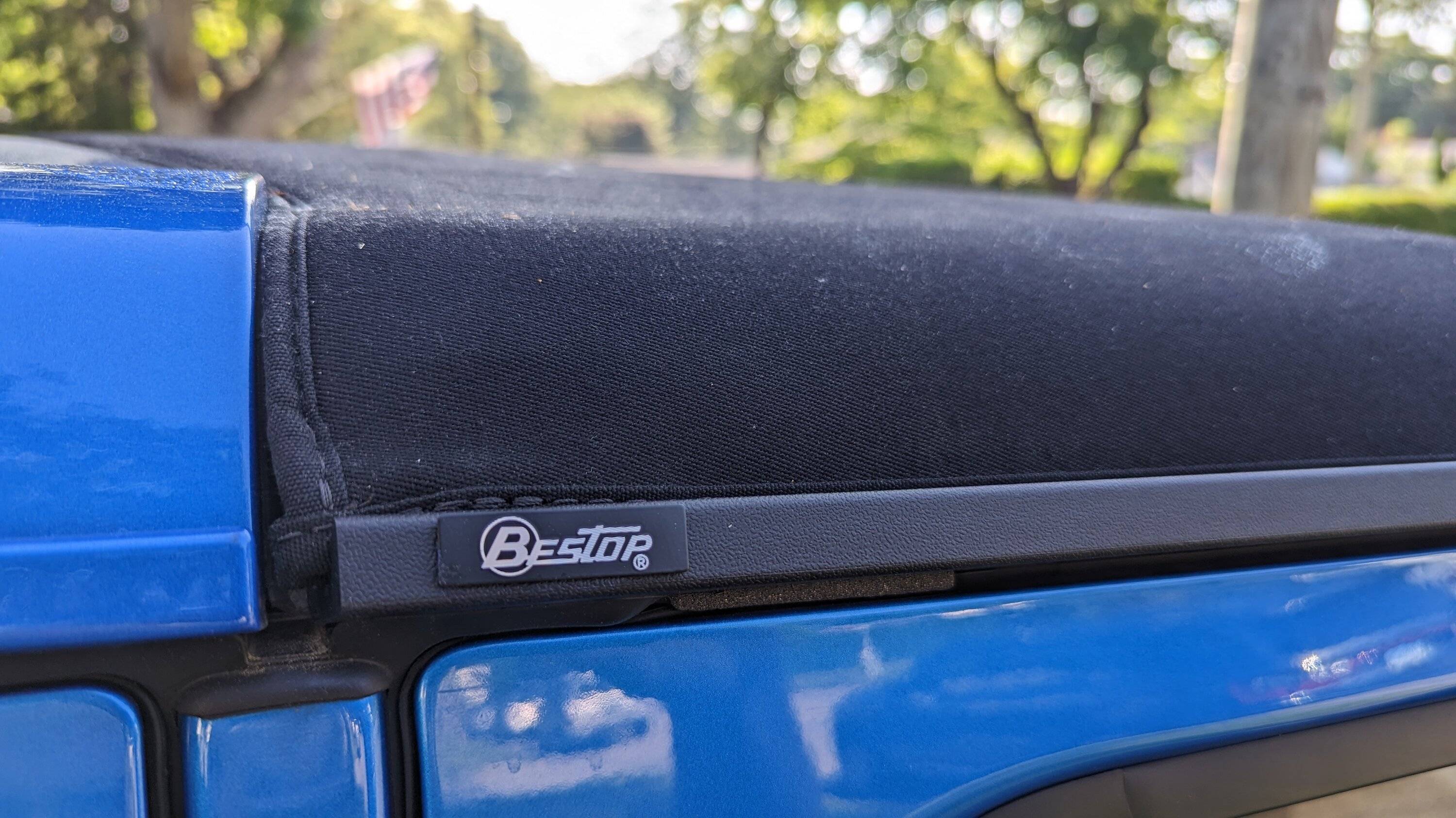 Jeep Gladiator Bestop Sunrider Update - No more "z clips" PXL_20230602_123949286