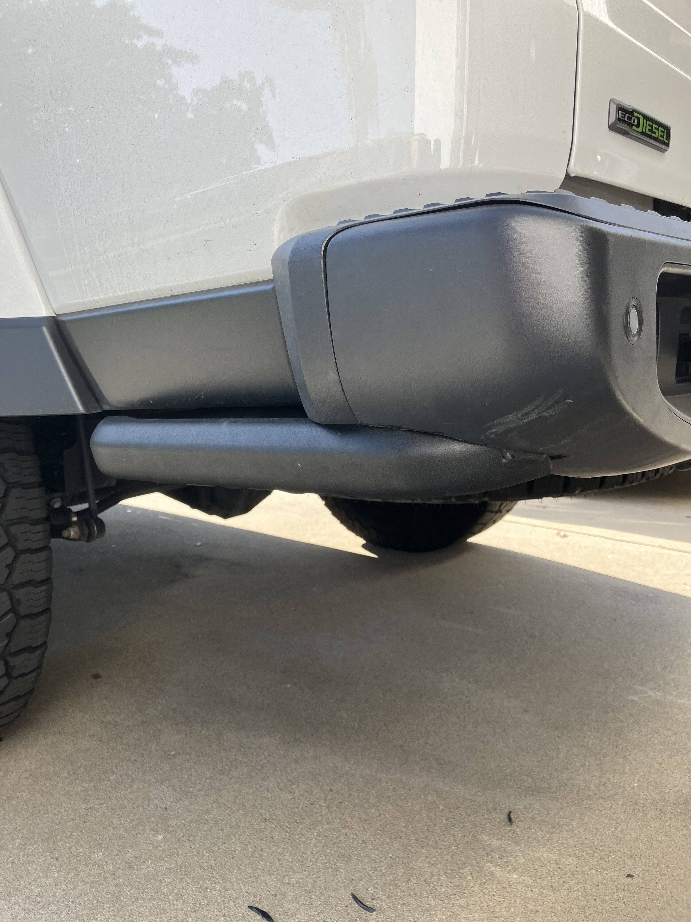 Jeep Gladiator Installed passenger tow hook and bed sliders on sport 3AC4037D-C0D5-46DD-BE20-C2A8DC661C9E