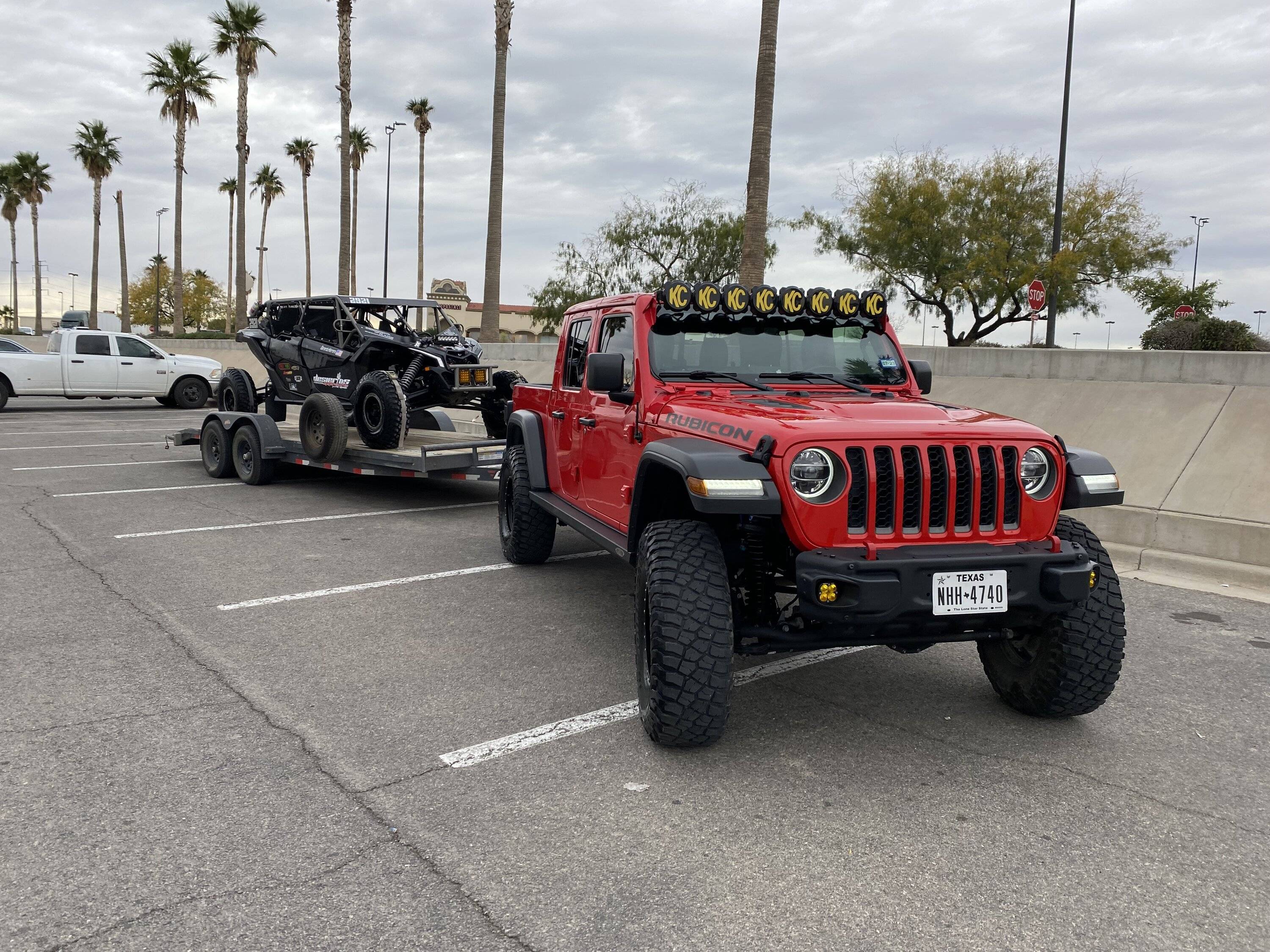 Jeep Gladiator KC pro 6 light bar IMG_0567