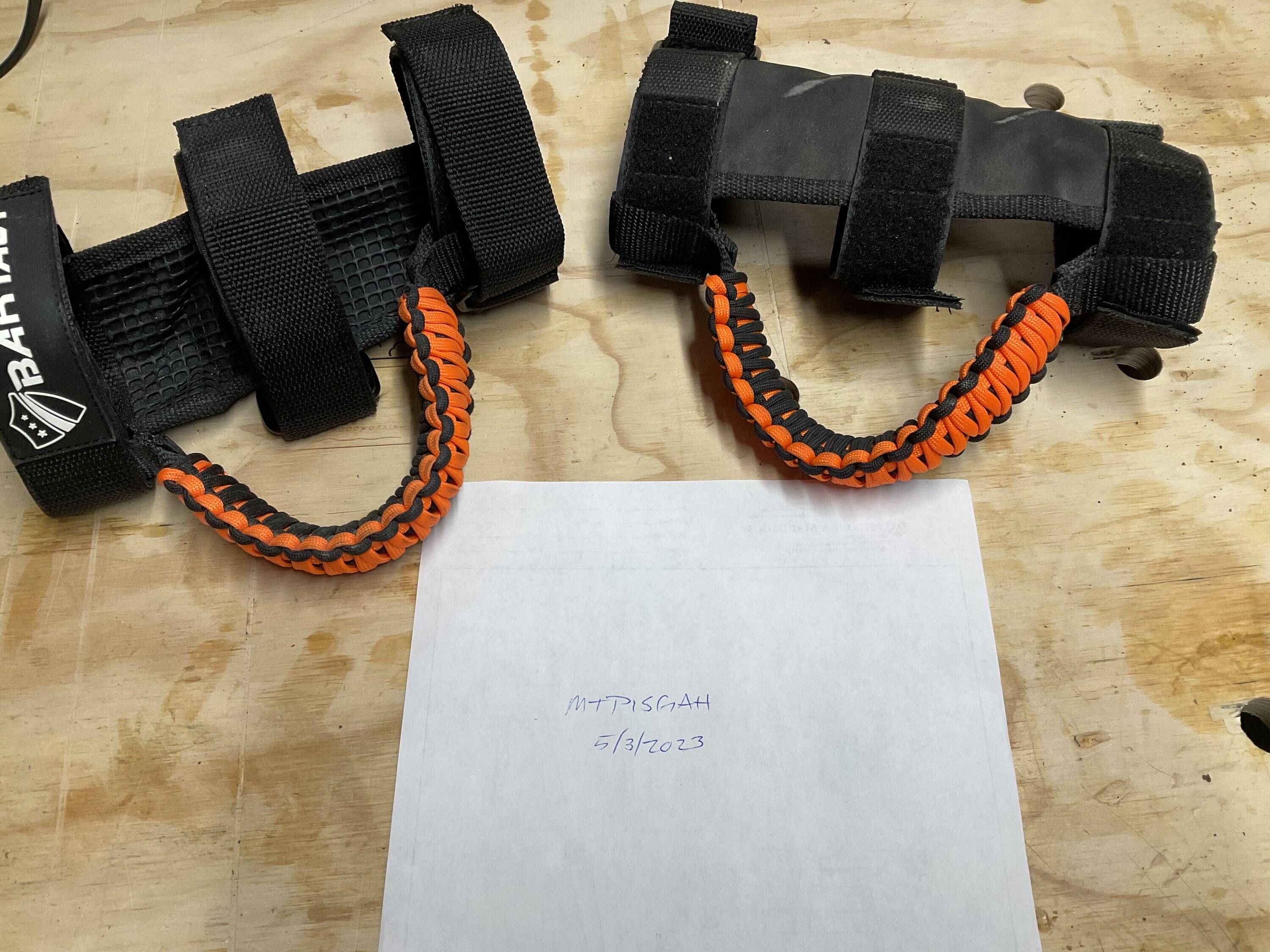 Jeep Gladiator Bartact grab handles orange 2A4E7B41-10BC-4CB5-81C0-B788A3ED0196