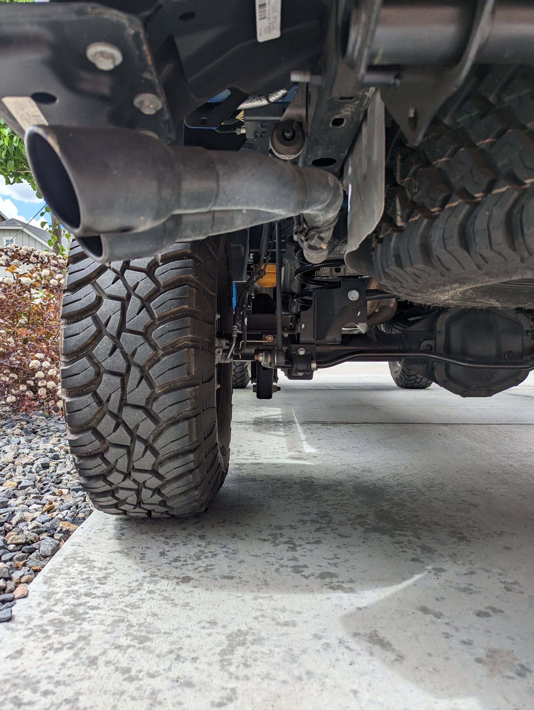 Jeep Gladiator Borla ATAK split side exhaust PXL_20230602_164325362
