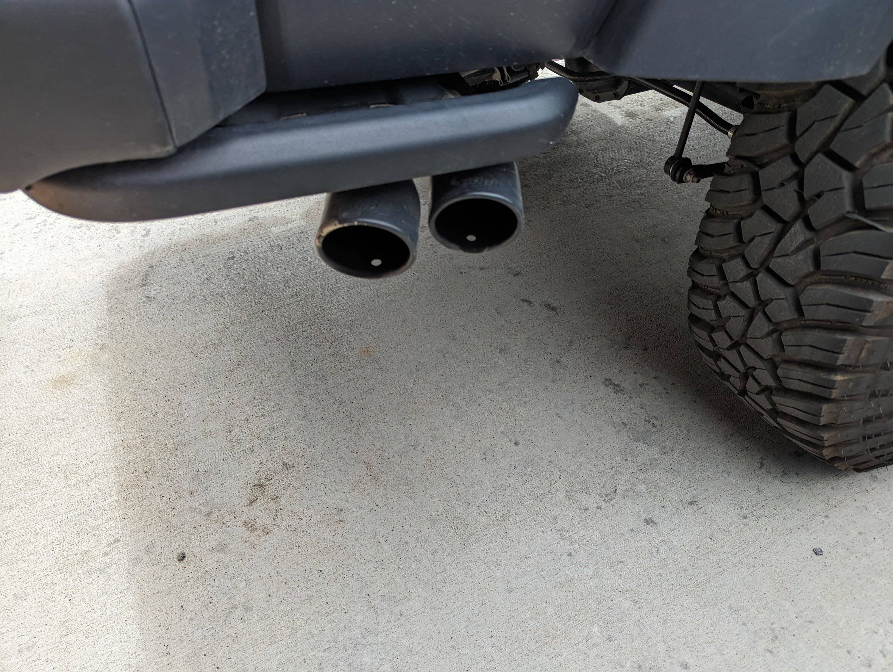 Jeep Gladiator Borla ATAK split side exhaust PXL_20230602_164312062
