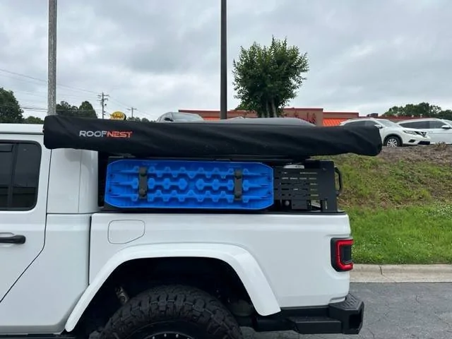 Jeep Gladiator Roofnest Wing Awning sid