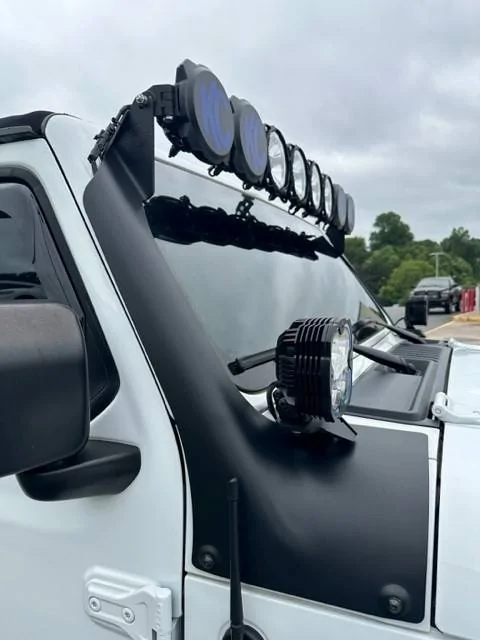 Jeep Gladiator KC HiLiTES Pro6 LED Light Bar- $1500 tl