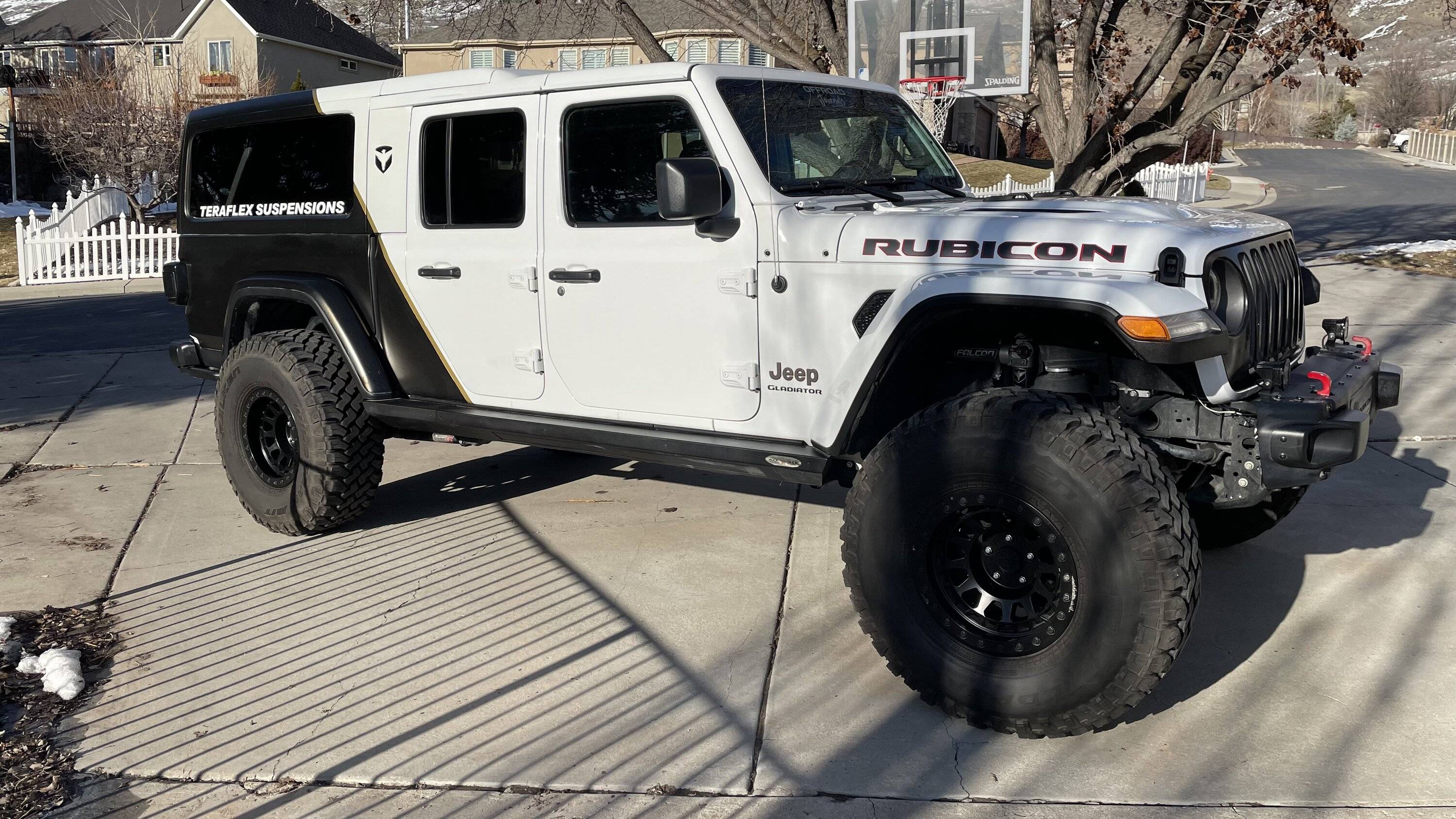 Jeep Gladiator 7 passenger Gladiator IMG_9792.JPEG