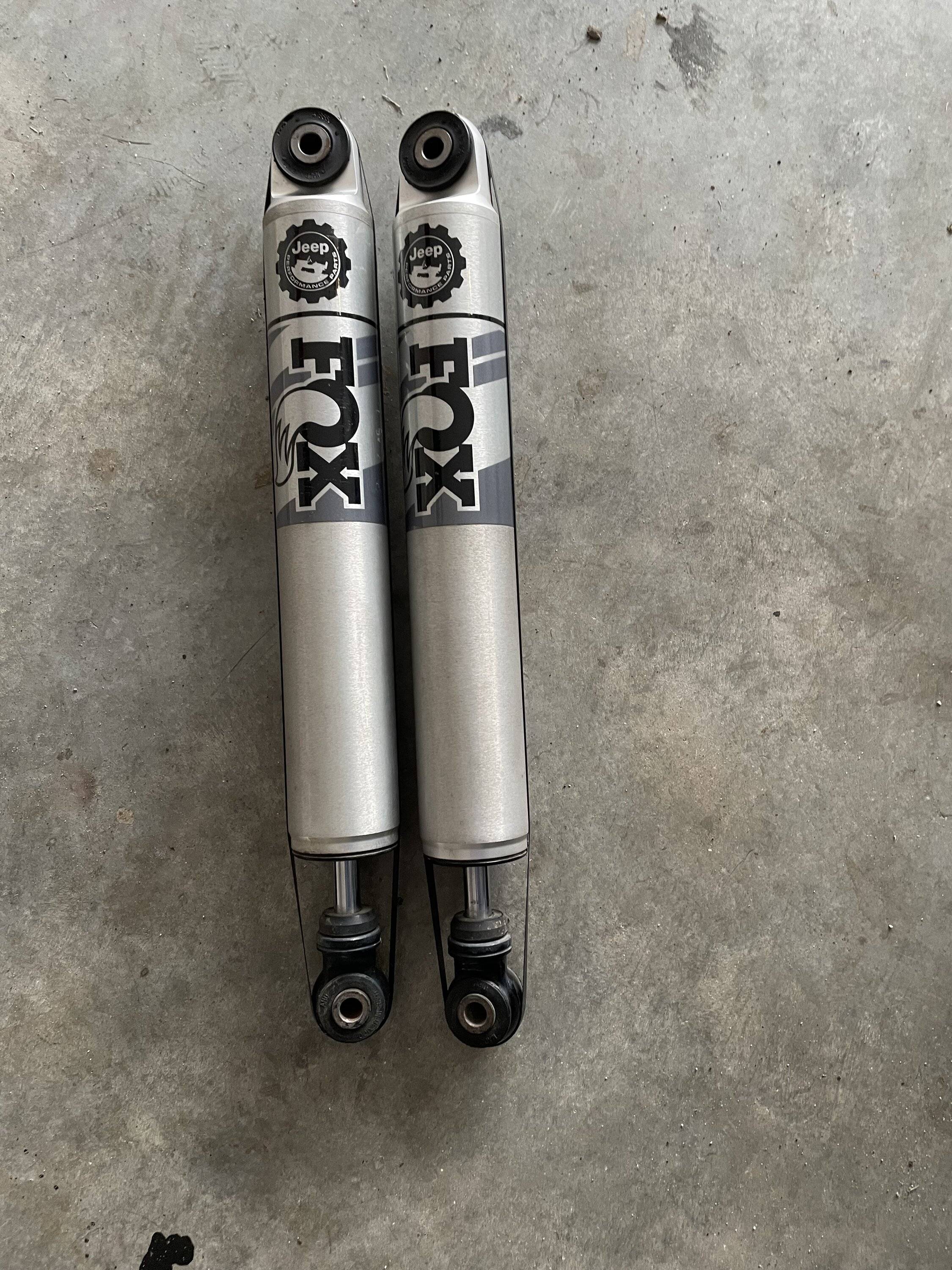 Jeep Gladiator MOPAR lift front shocks $FREE IMG_3172