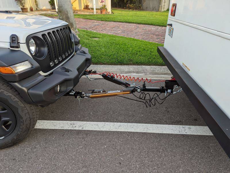 Jeep Gladiator Towed (Toad) Gladiator rid1285984_r4_800