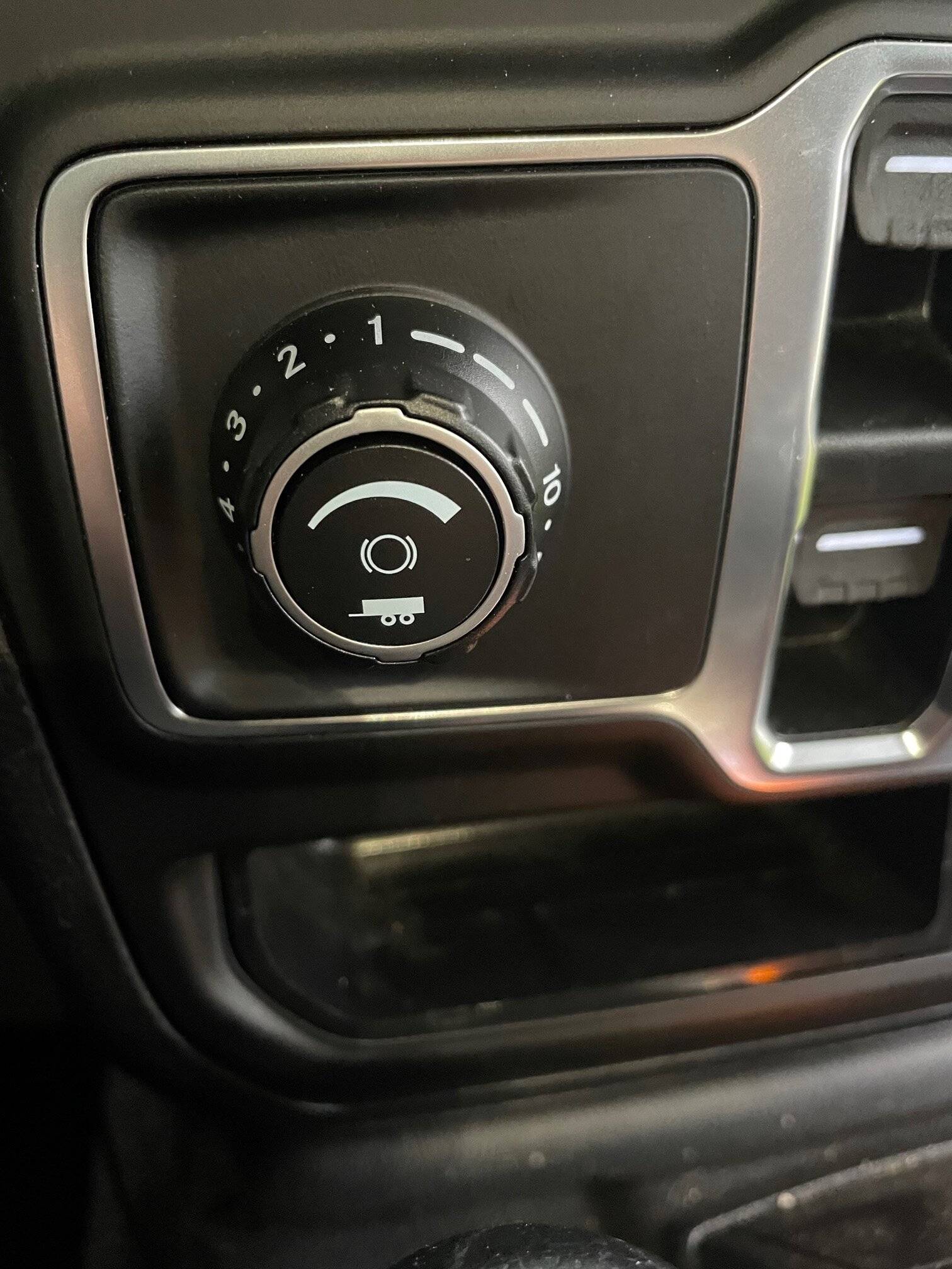 Jeep Gladiator What did you do TO your Gladiator today? [ADMIN WARNING: NO POLITICS, NO GUN TALK] brake controller 3