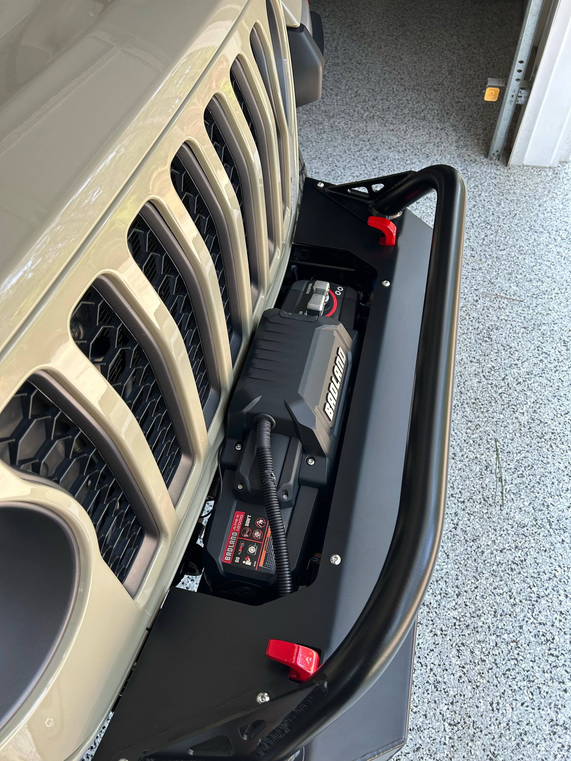 Jeep Gladiator Raider 2's weight conscious daily driver/ weekender build image1 (6)