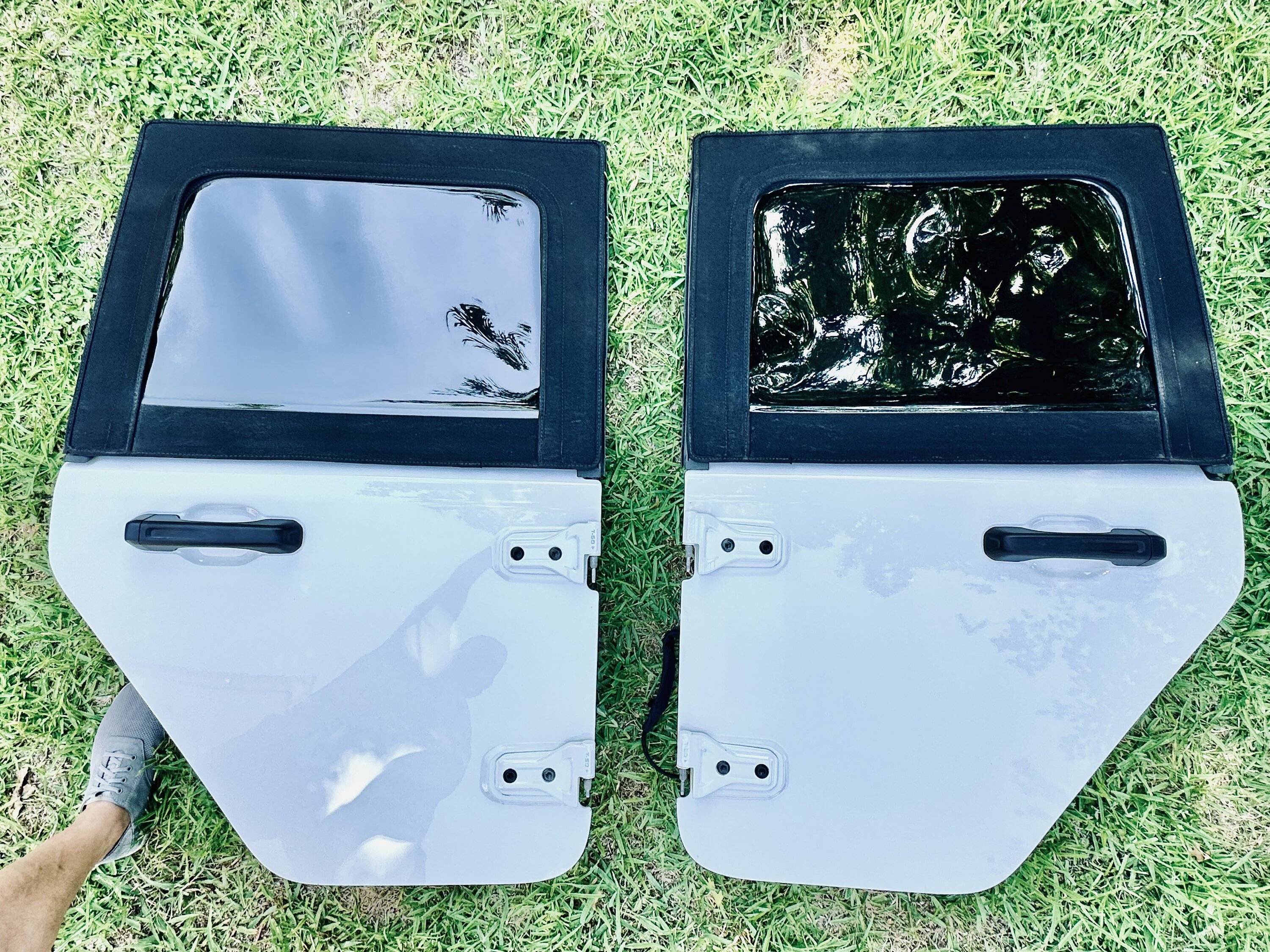 Jeep Gladiator Jeep Half Doors (4 doors) Bright White with Premium Uppers IMG_0688