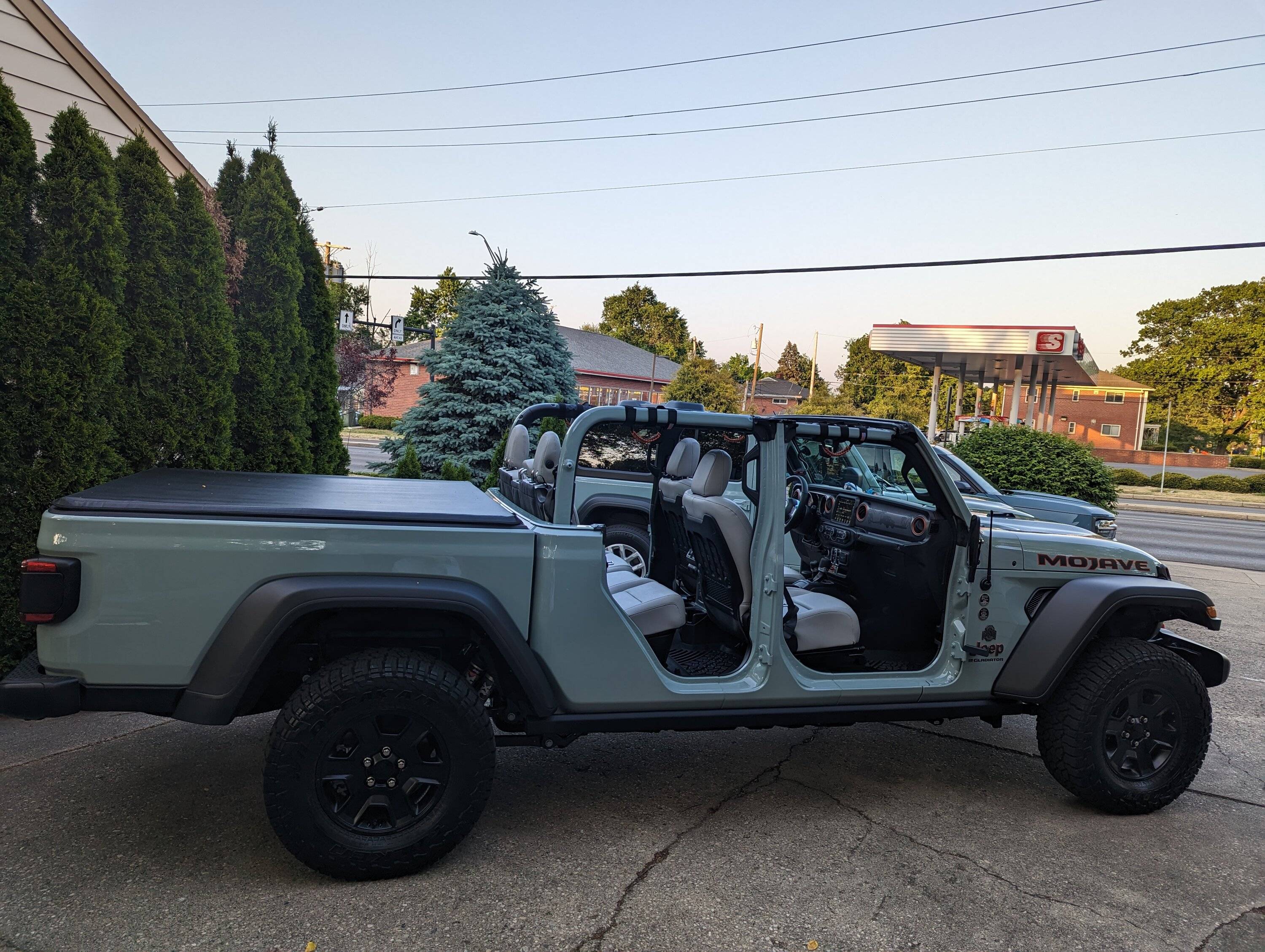 Jeep Gladiator Took Delivery of Your JT? Sign in Here! PXL_20230605_001445705