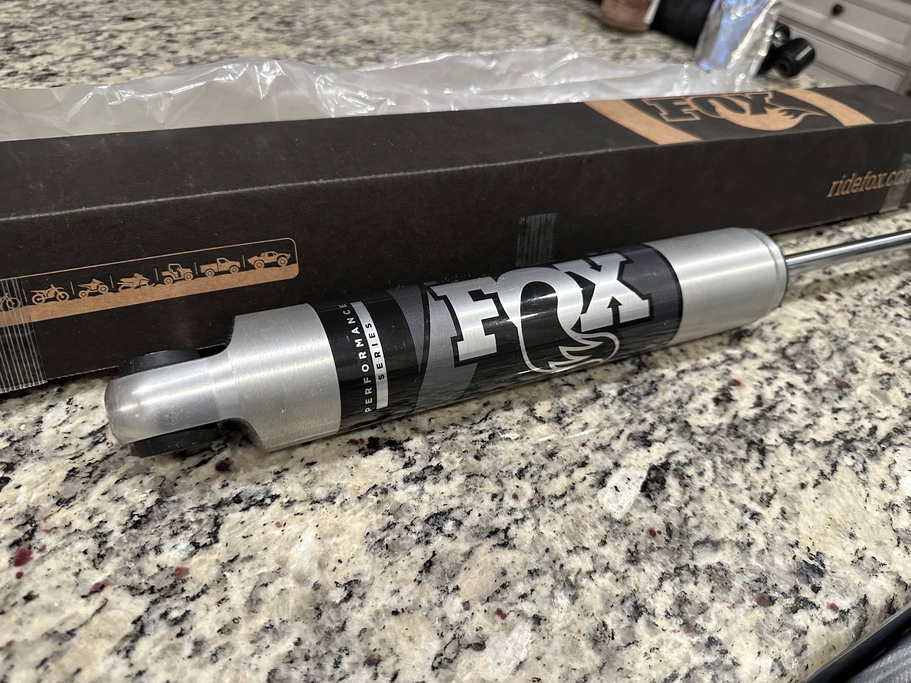 Jeep Gladiator FS: Fox Performance Series 2.0 IFP $100 IMG_2794