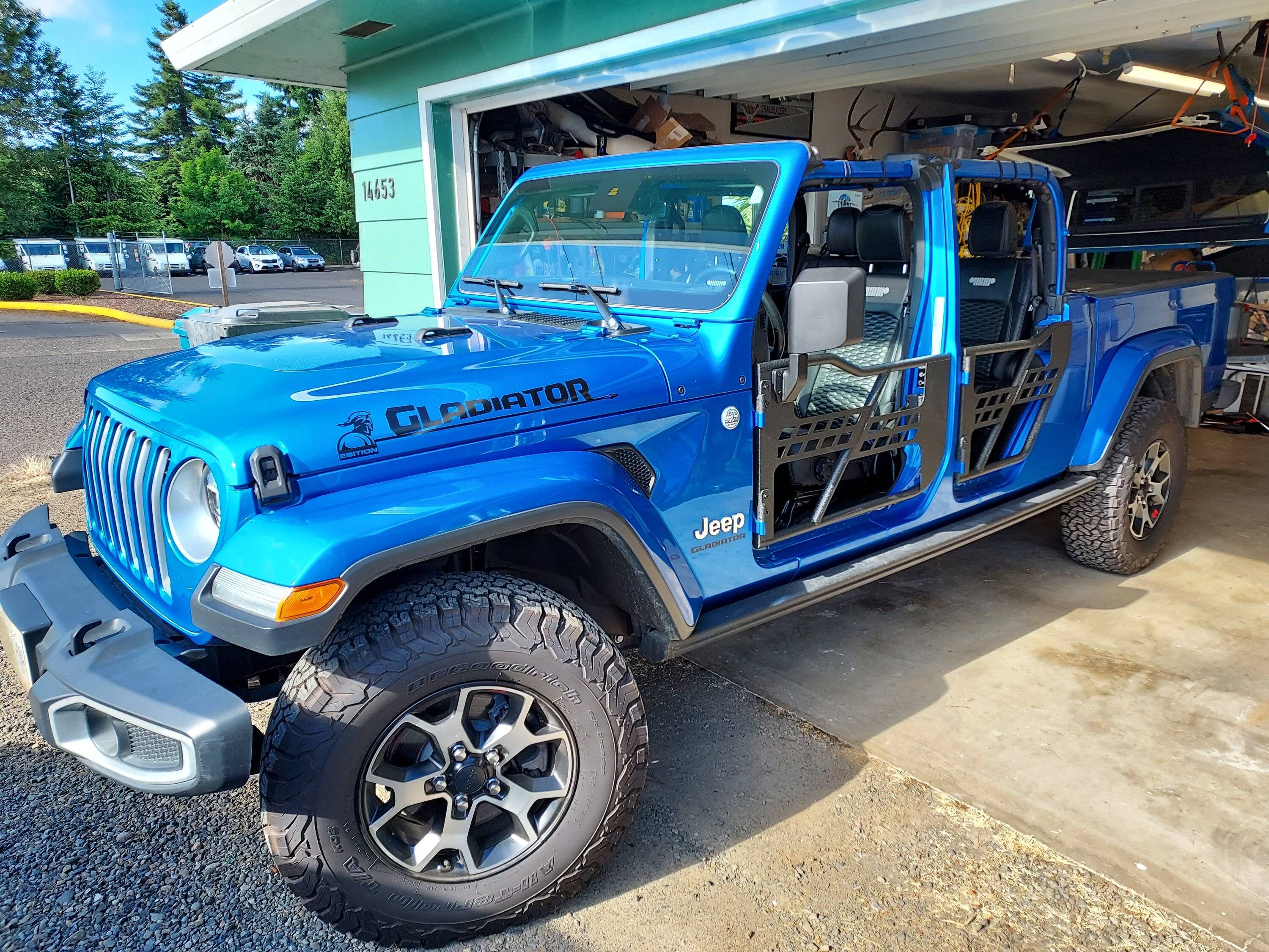Jeep Gladiator Pics with tube doors -- post yours 20230610_085040