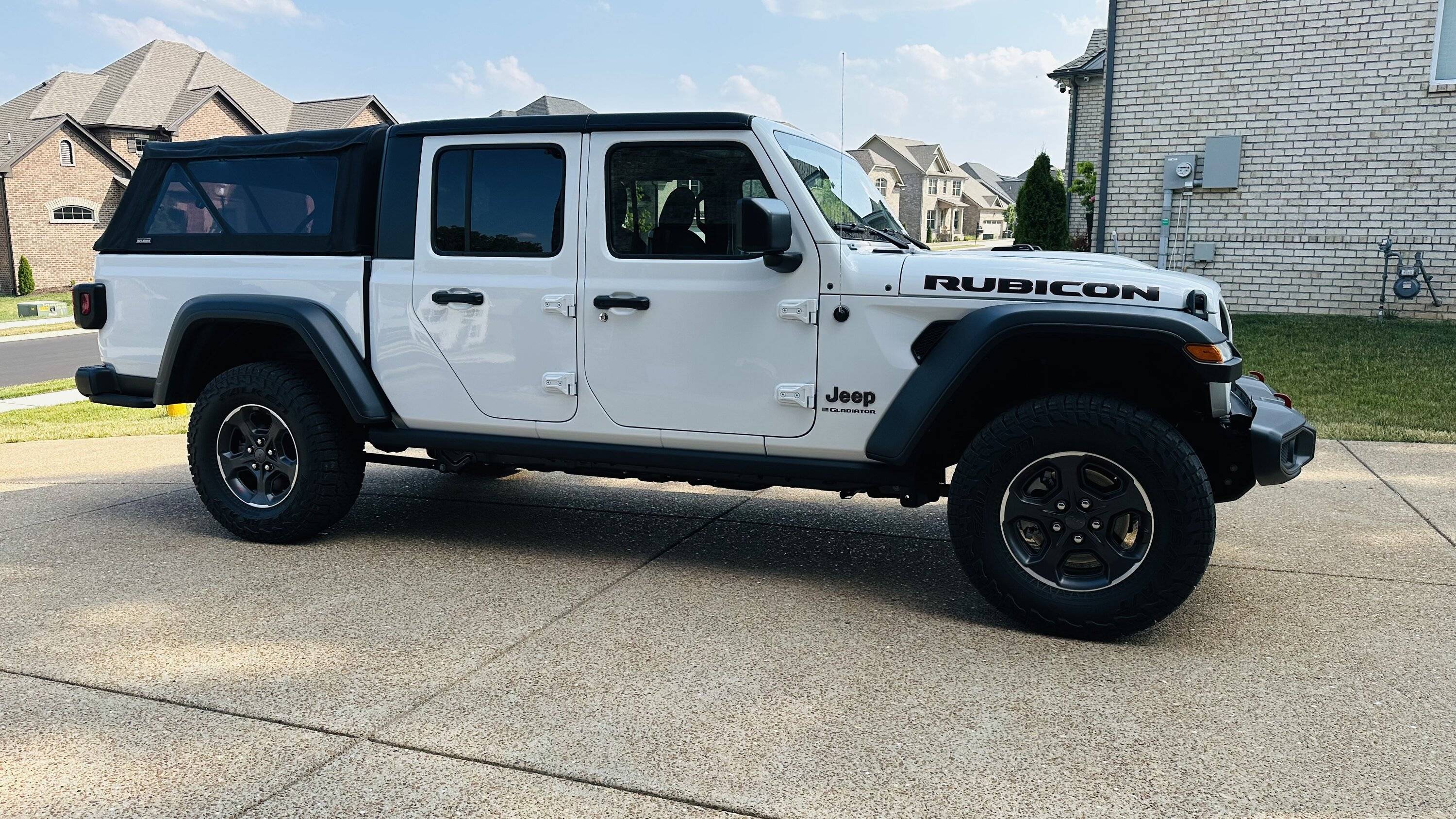 Jeep Gladiator Overland gone, hello Rubicon IMG_4393