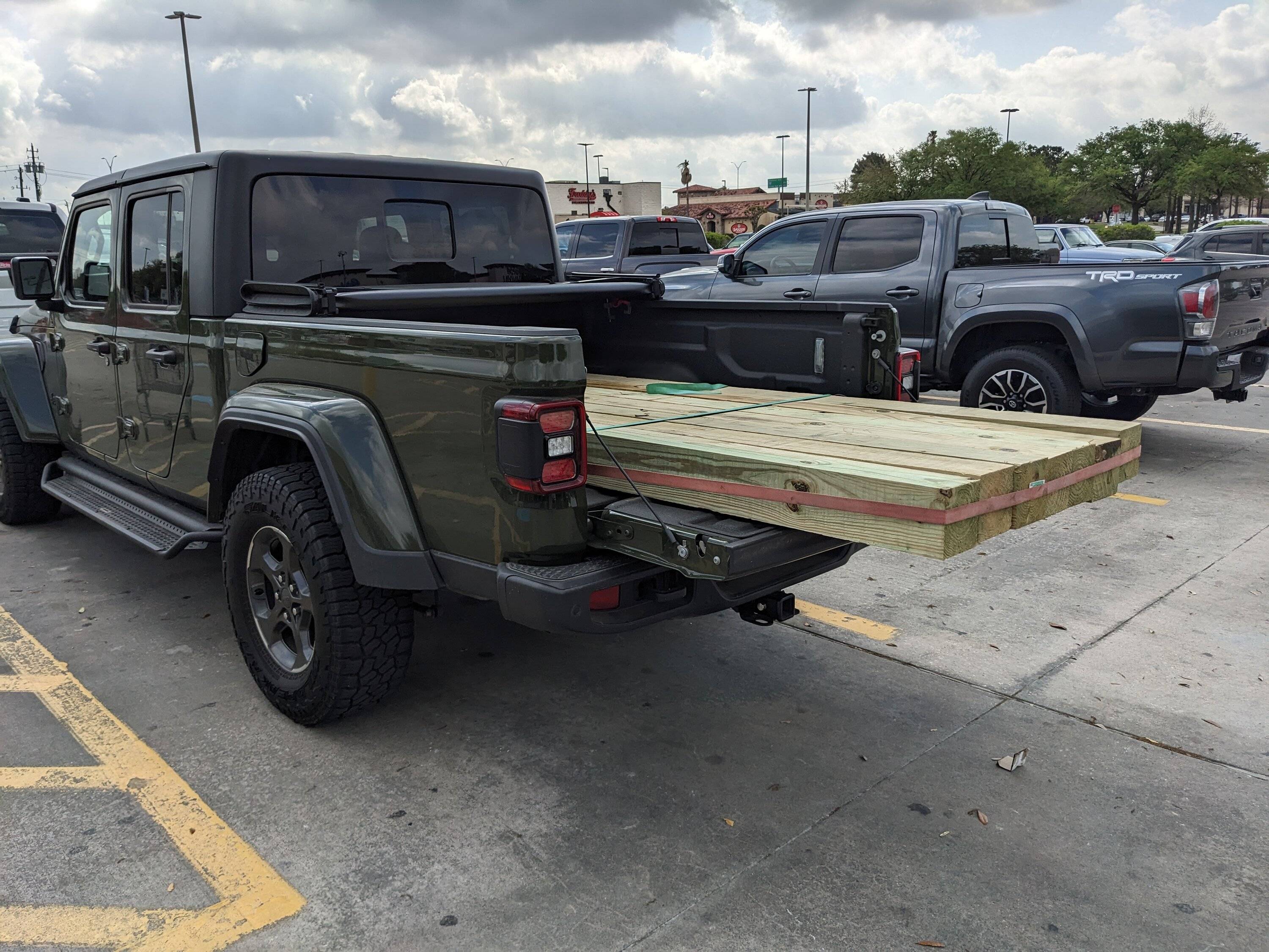 Jeep Gladiator What did you do WITH your Gladiator today? PXL_20230311_160040602