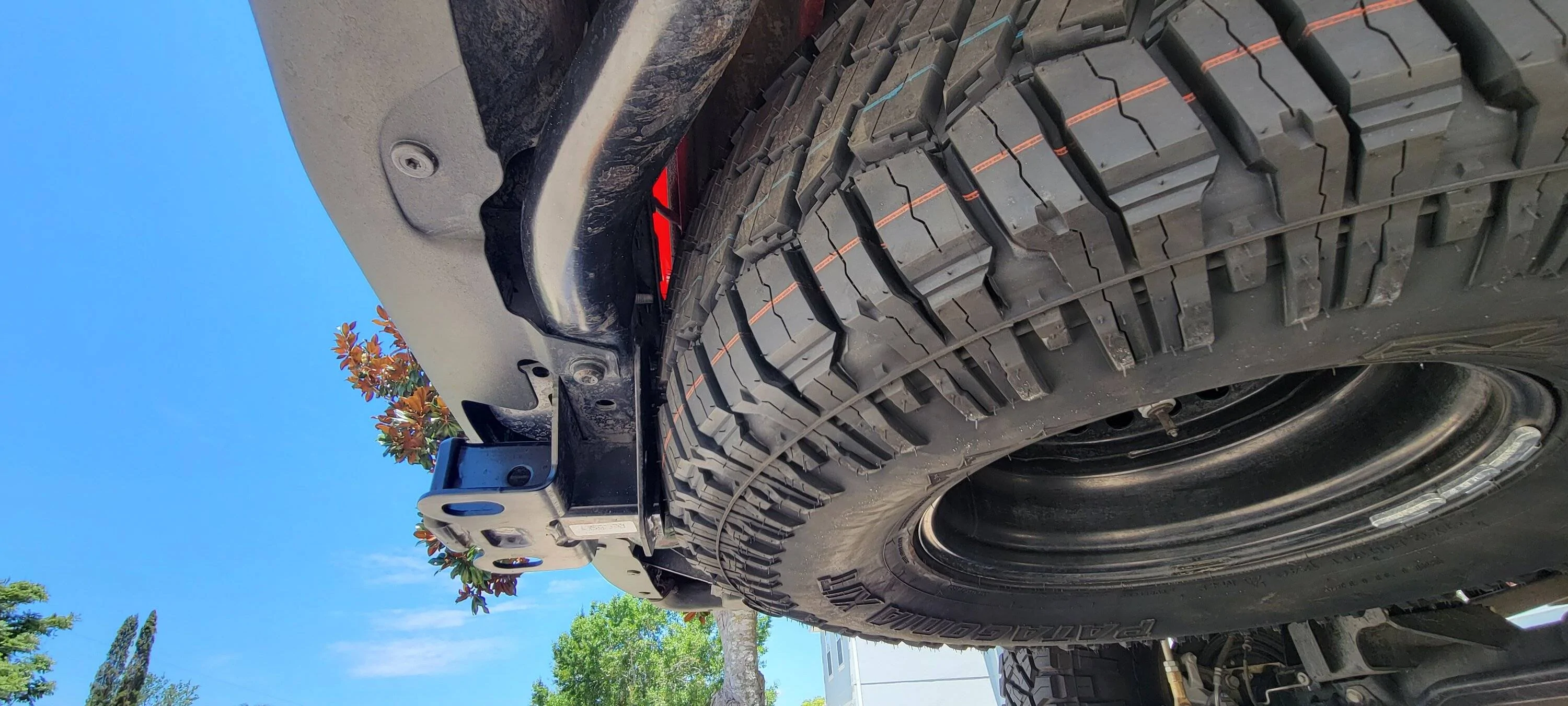 Jeep Gladiator 37” spare tire - list of tires that fit under the bed 20230613_121204