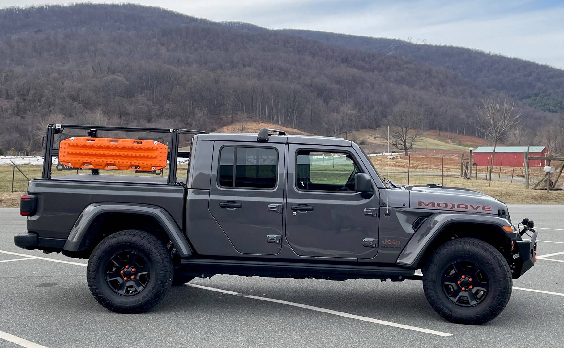 Jeep Gladiator The Philistine thread - non-lifted Gladiators and not likely to be, either profile