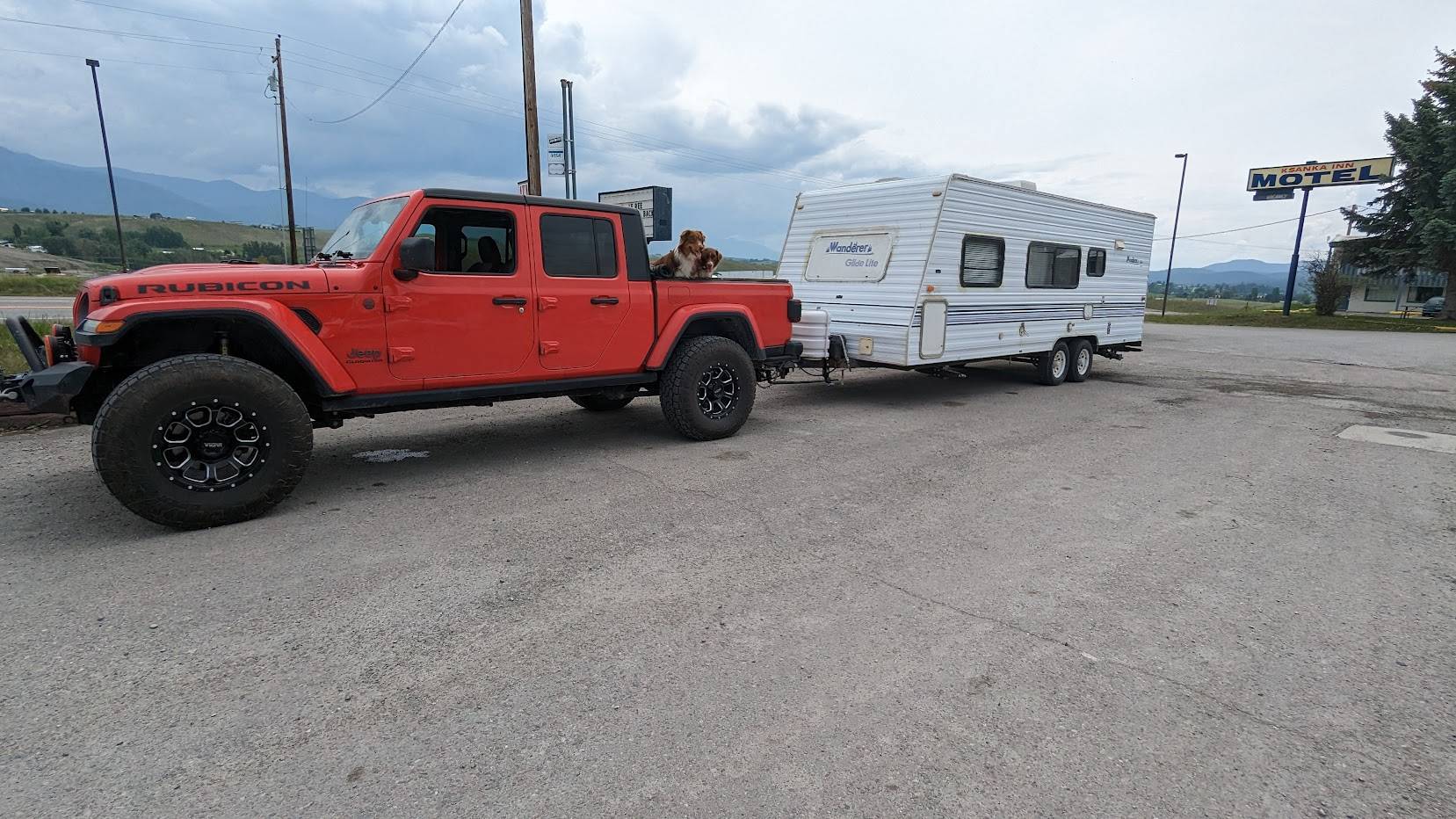 Jeep Gladiator So, what is everybody towing? jwXA4UWt_kKKRnI_MMoi9bL=w1657-h932-s-no?authuser=0