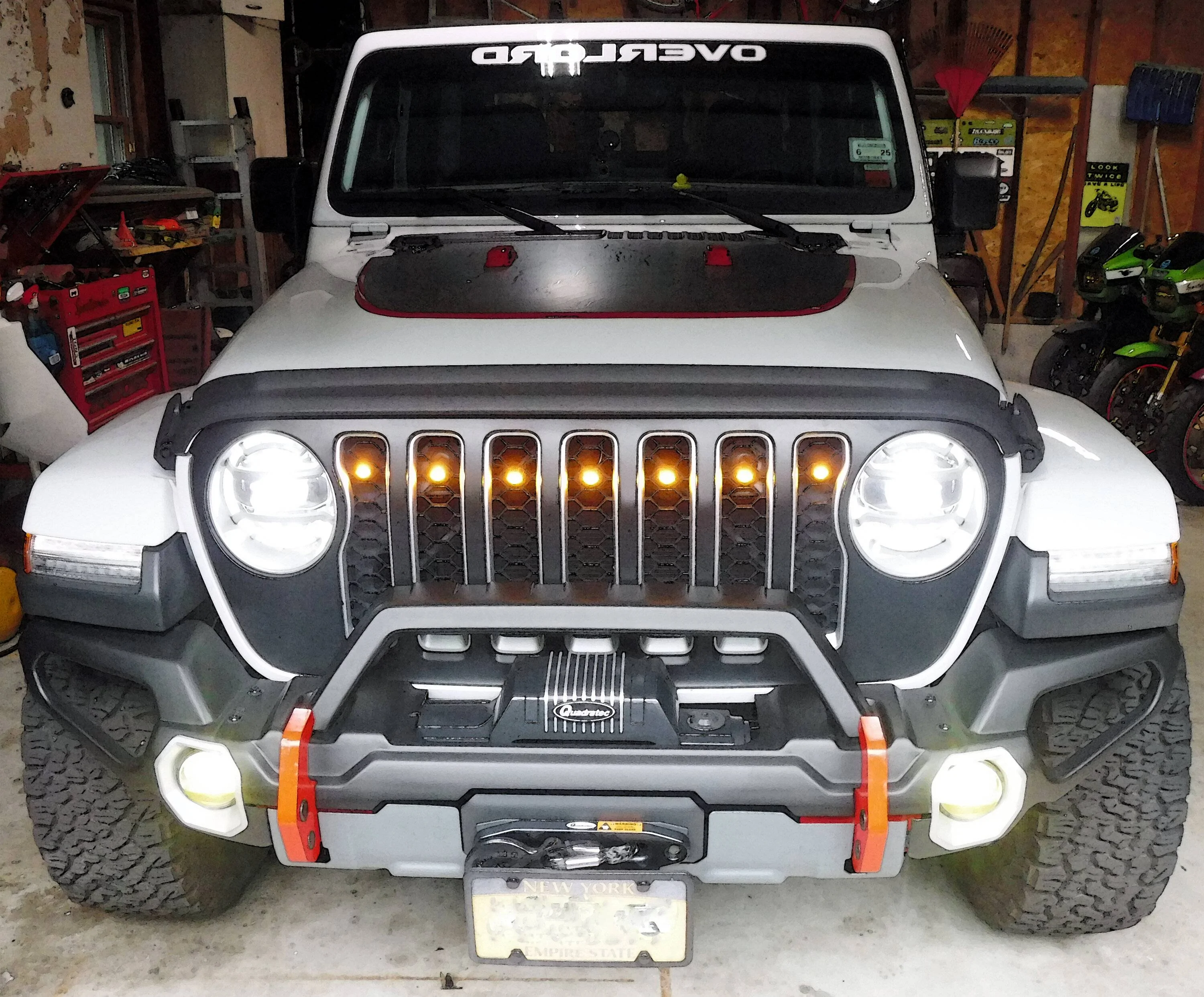 Jeep Gladiator @#$% Pre Runner Lights? DSCF4689
