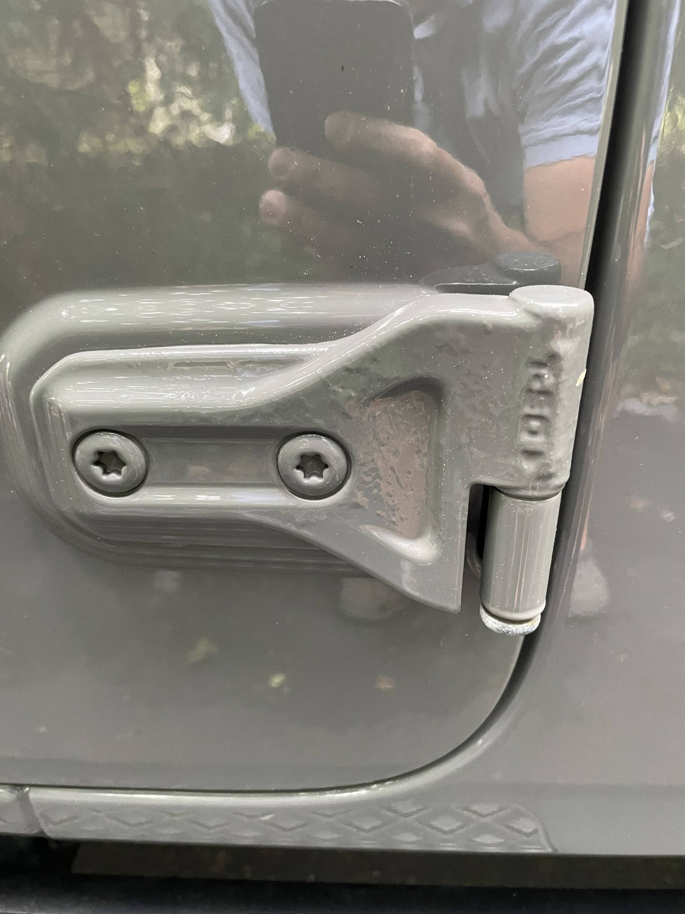 Jeep Gladiator Bubbling paint ! 5C373A29-2656-4FE3-9026-F2FF345EB5D9