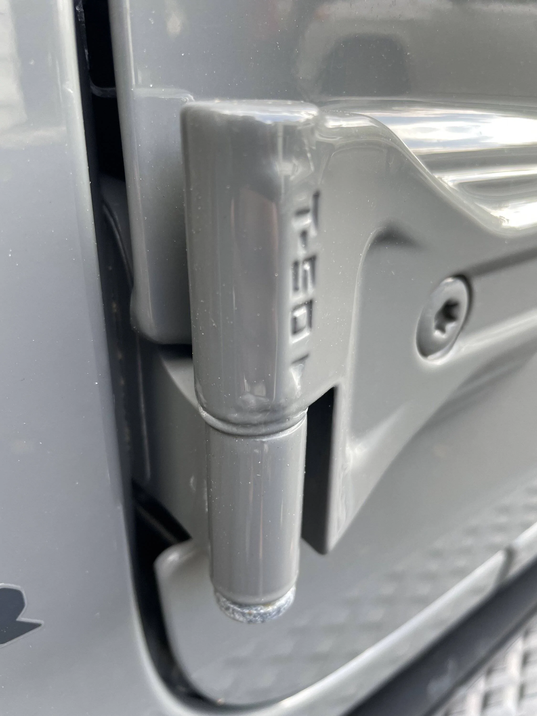 Jeep Gladiator Bubbling paint ! AA378AA8-A6BD-4053-A67F-D76CCF6CA83D