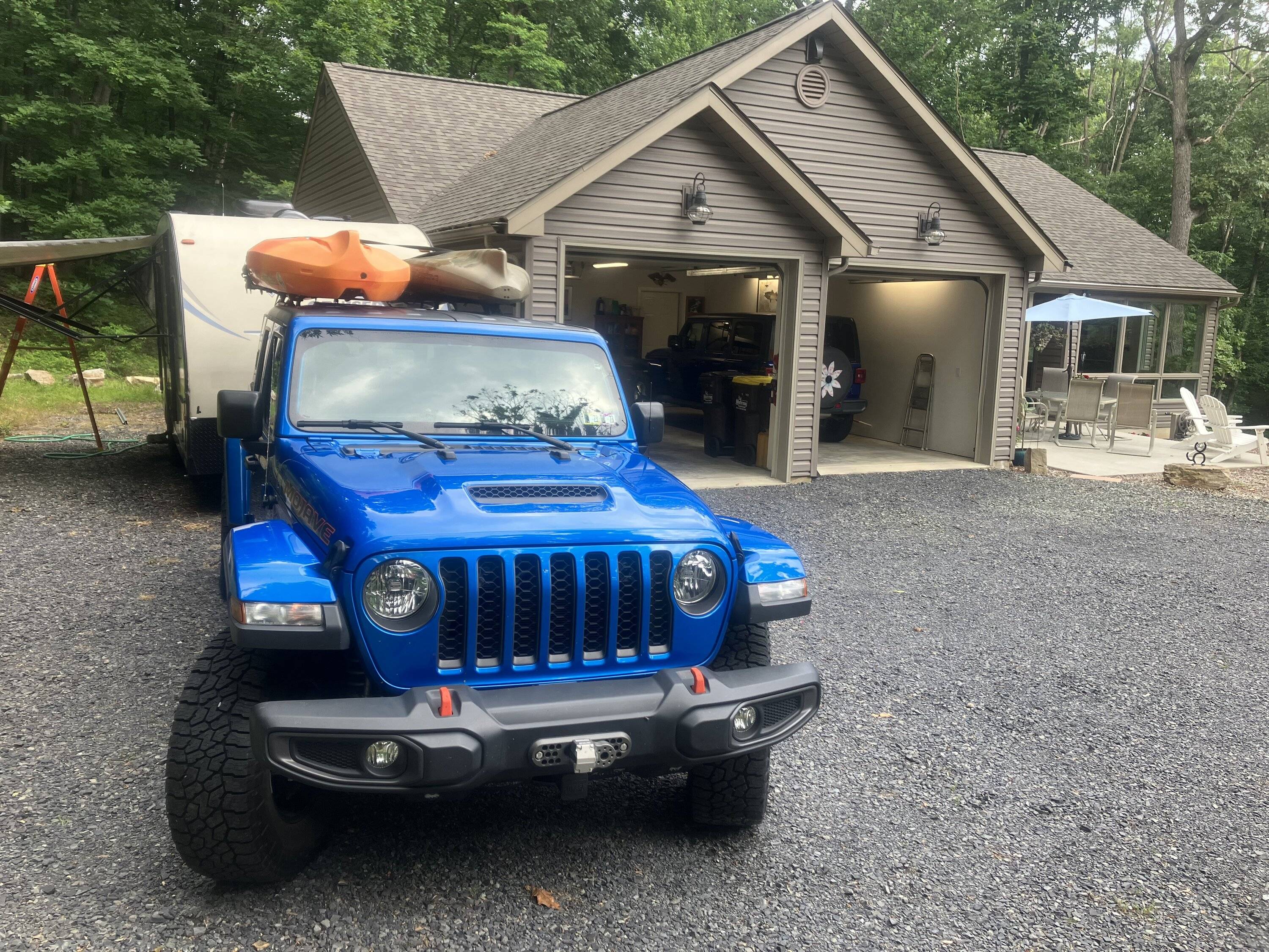 Jeep Gladiator Picked up a JL to go with the JT IMG_1055