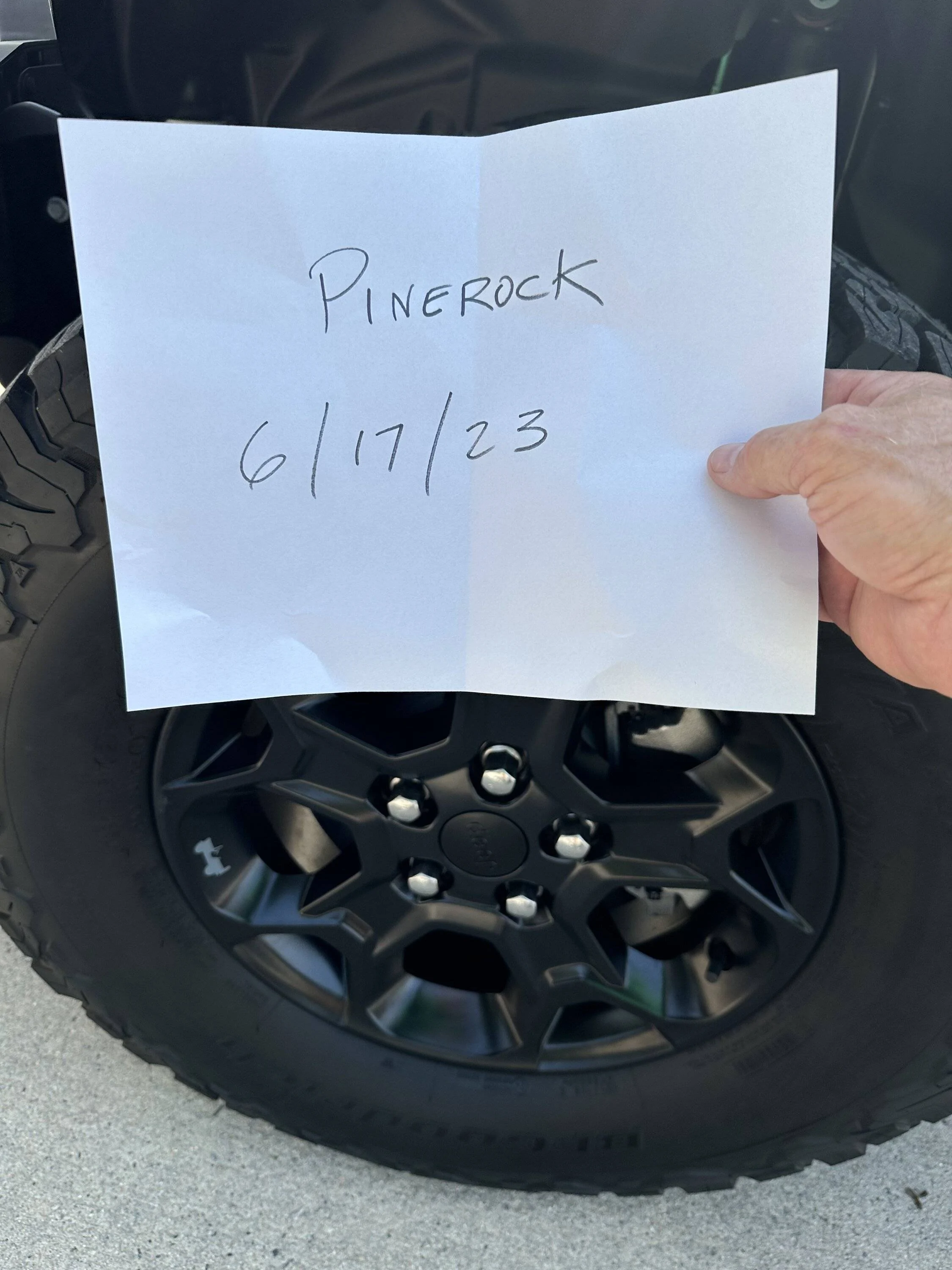 Jeep Gladiator Willys Black Moab Wheels IMG_1980