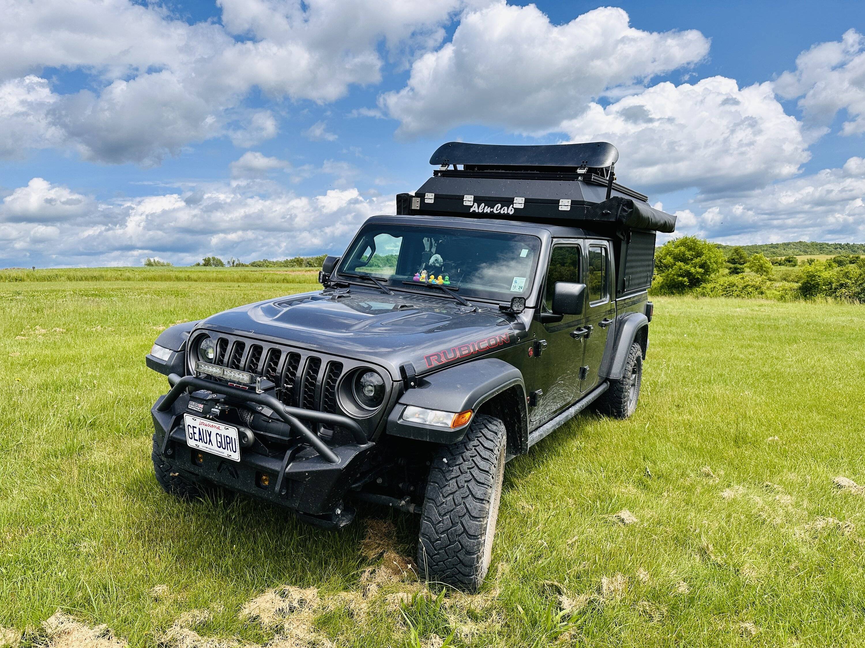 Jeep Gladiator Alucab RTT Aero Mod IMG_3243