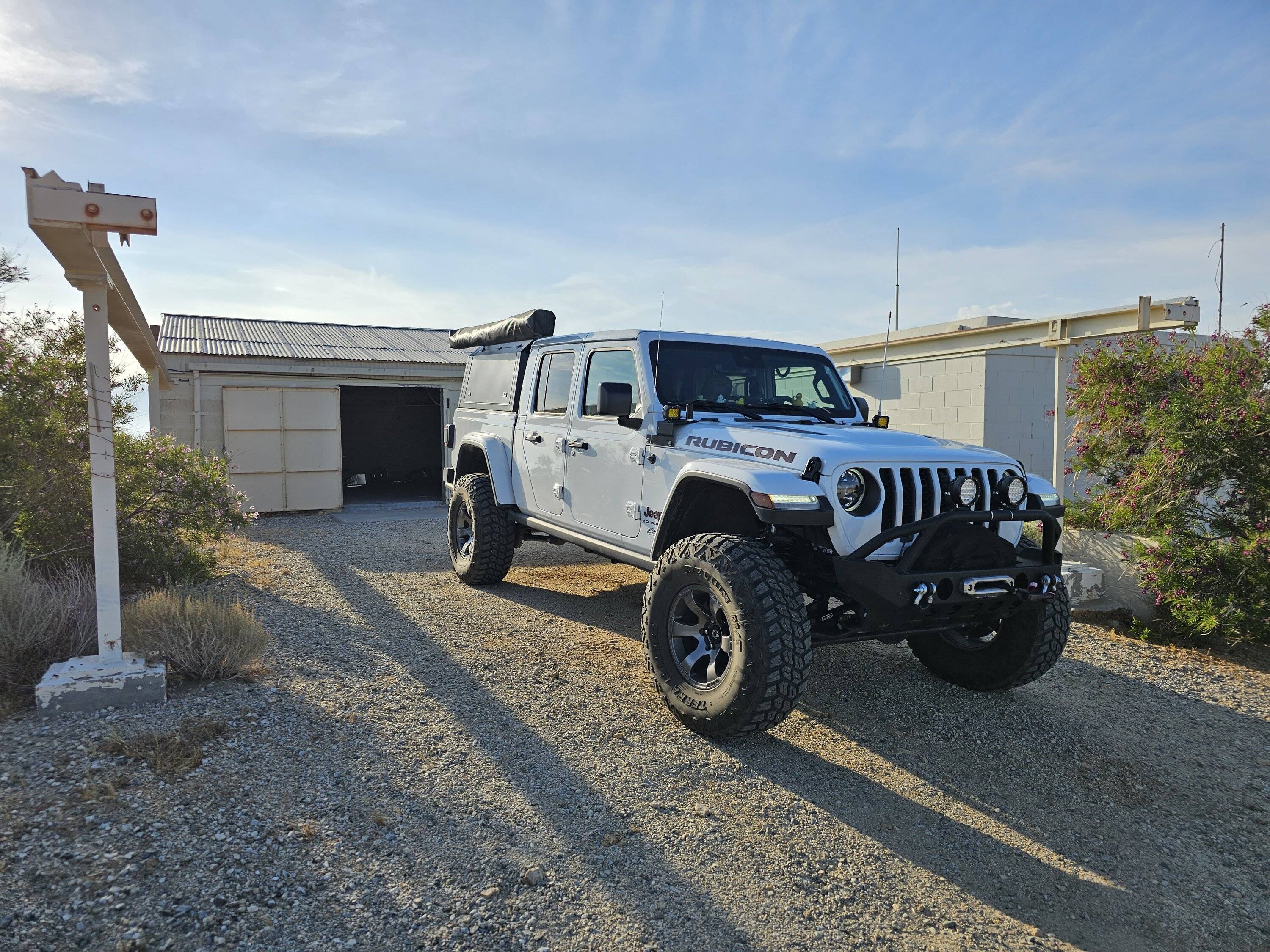 Jeep Gladiator DIY bumper mounted spare anyone? 20230616_072629