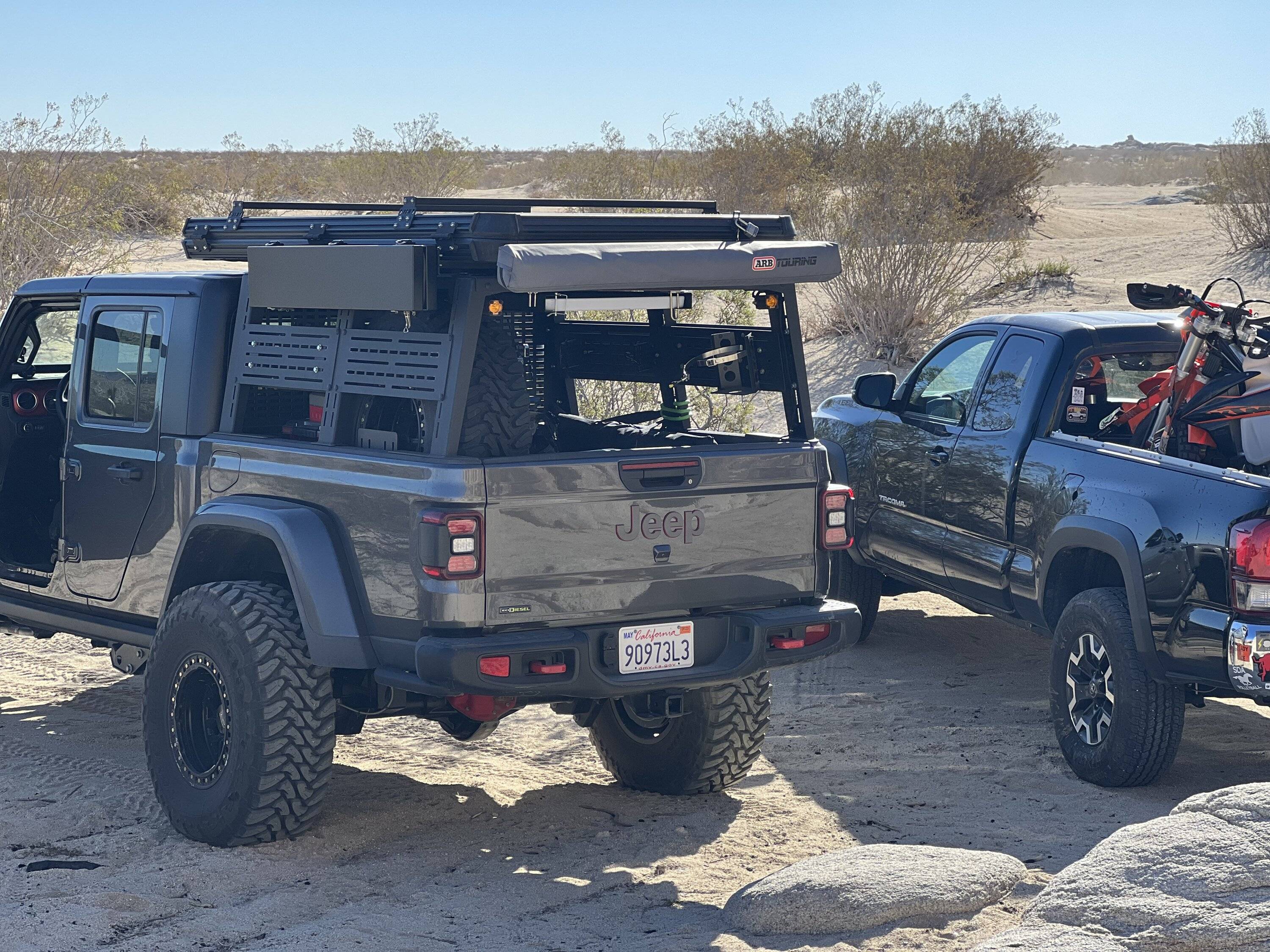 Jeep Gladiator For sale Rebel Offroad Xplor bed rack full size with extras $600.00. Located in Los Angeles IMG_1200