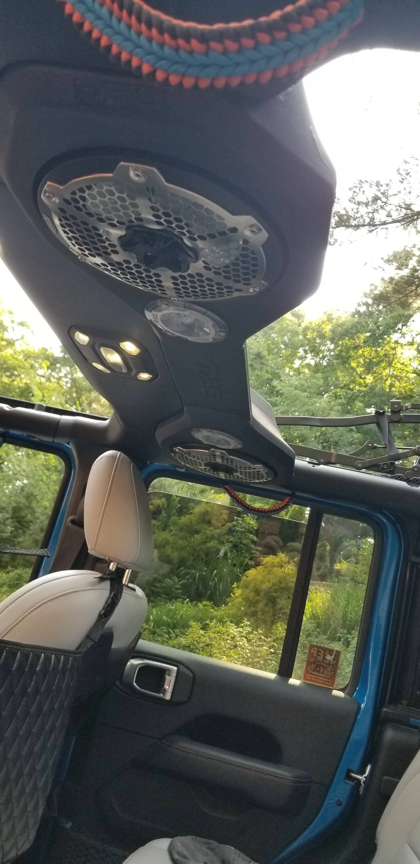 Jeep Gladiator DS18 JLSBAR22LOADED Extremely Loud "Plug & Play" Sound Bar Package Review 20230620_175634