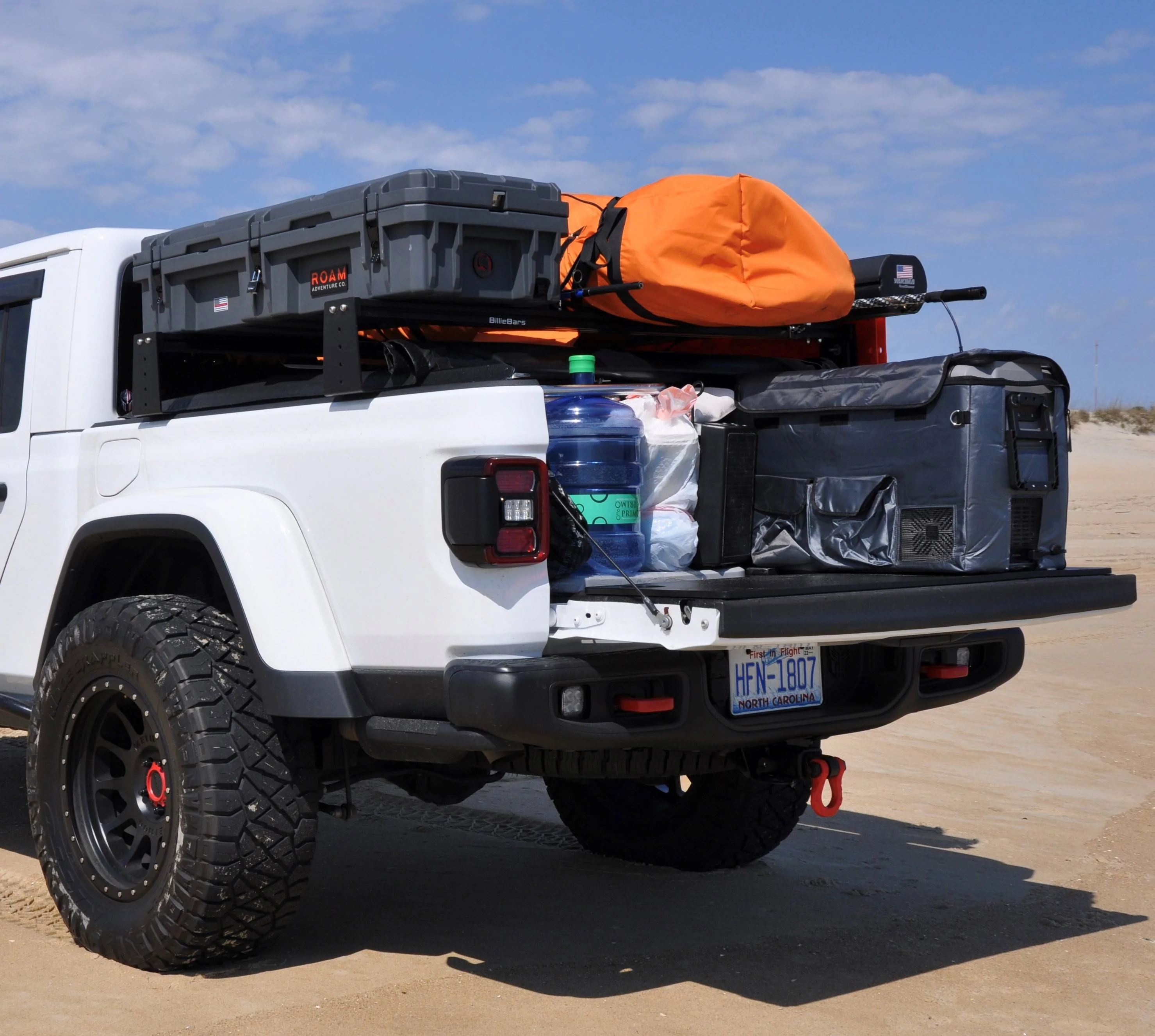 Jeep Gladiator Picture request - anyone have a Roam case mounted on some 8" Billie Bars? box