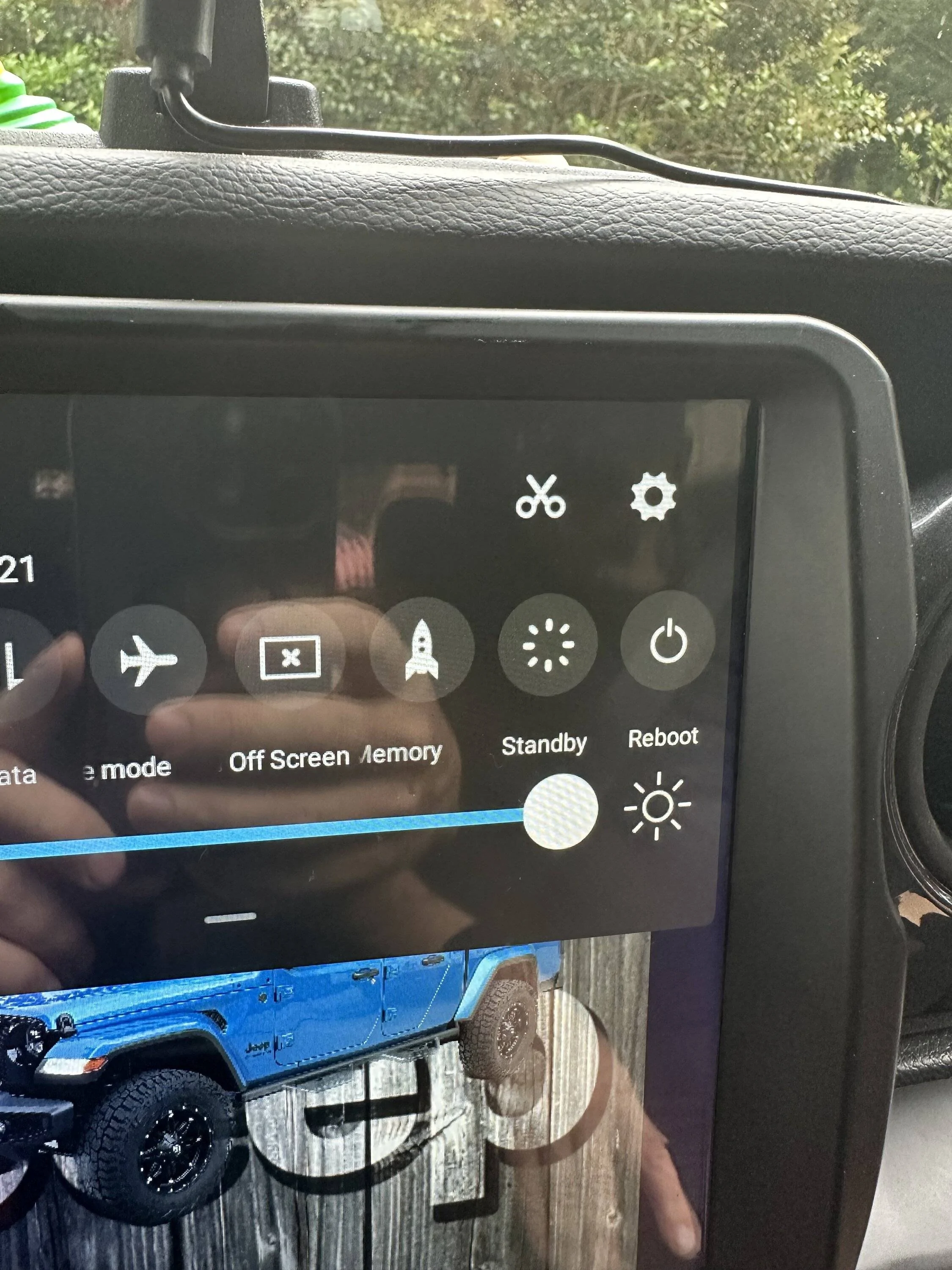 Jeep Gladiator Phoenix Android Radio 7862 model. IMG_1287