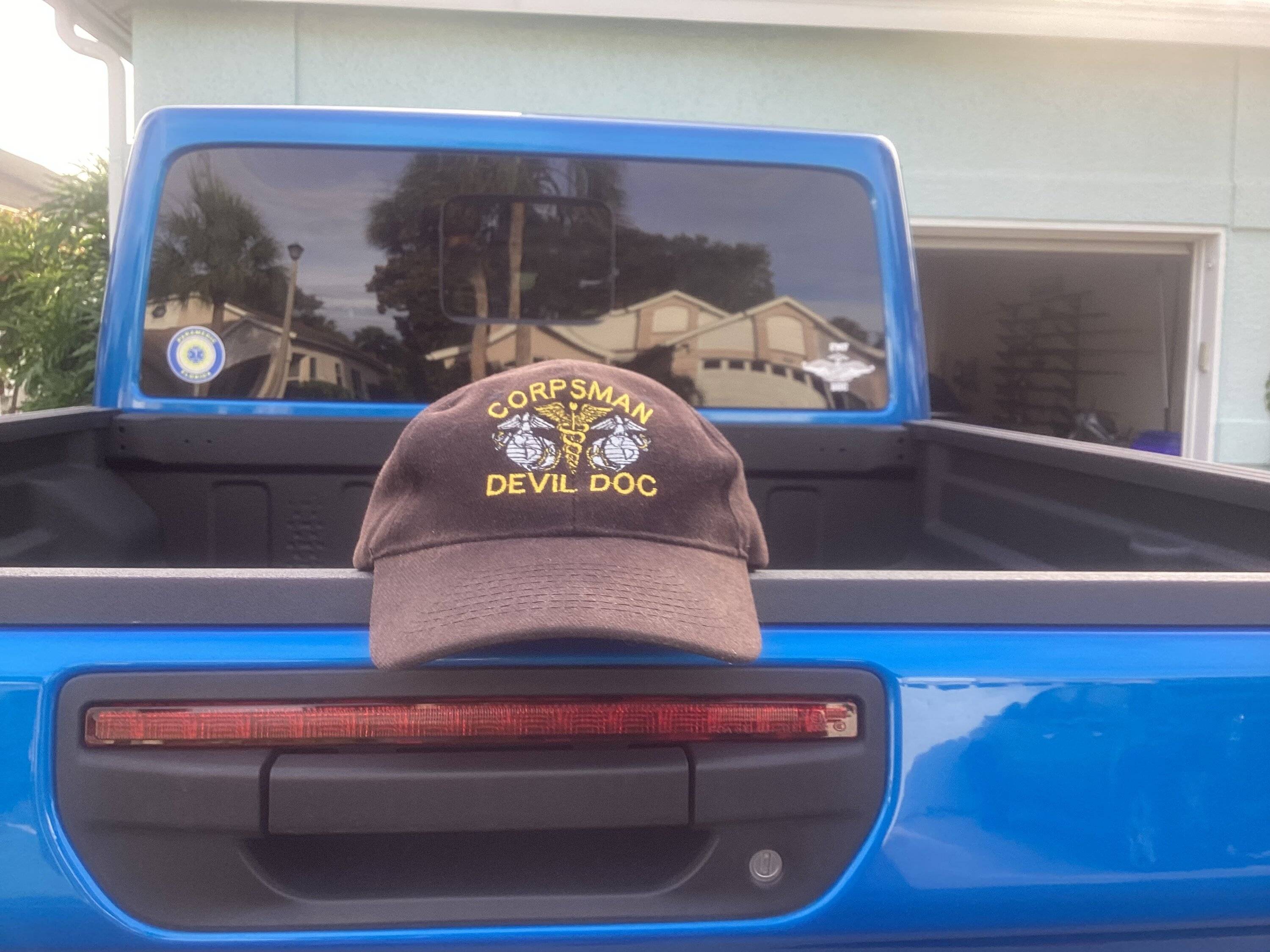 Jeep Gladiator Hats ! IMG_1654