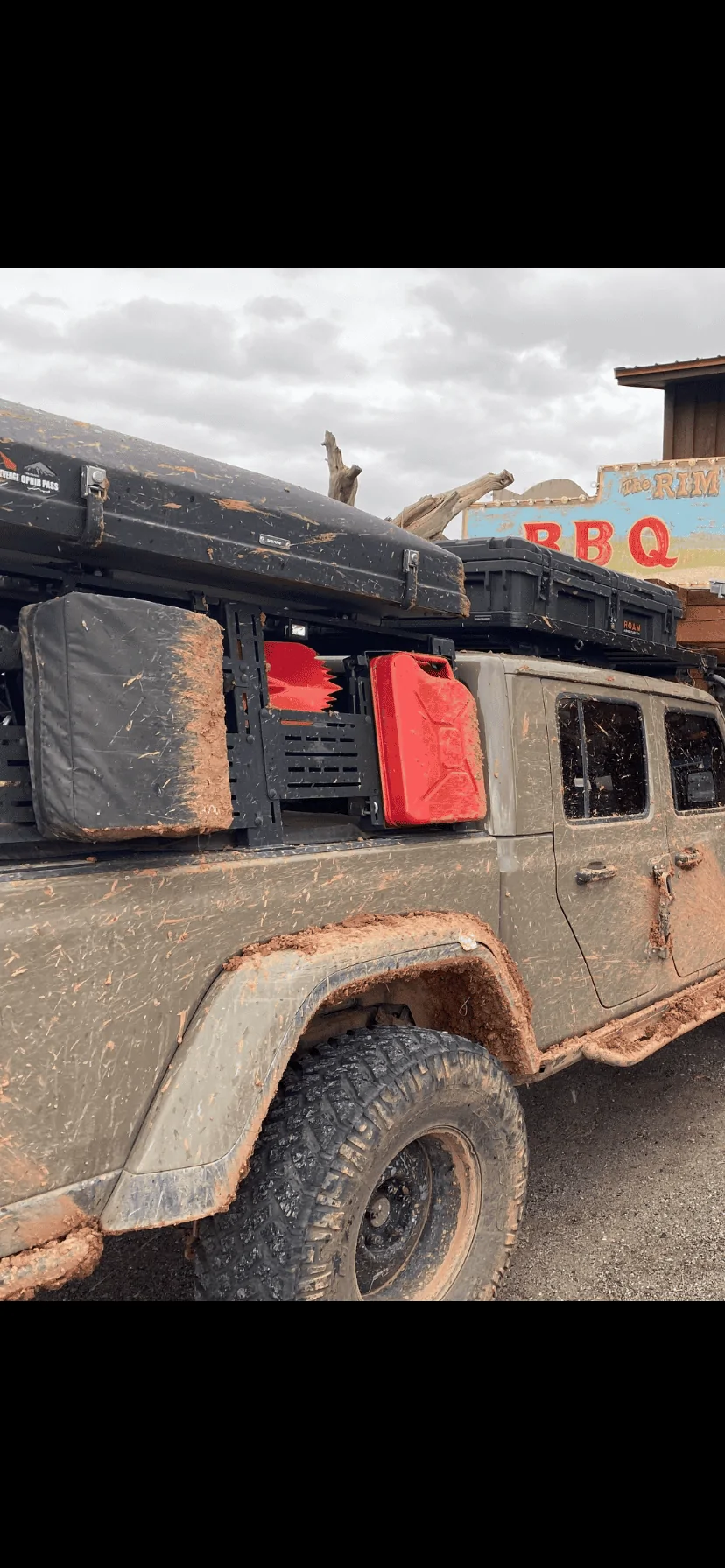 Jeep Gladiator Overland rack storage boxes IMG_6586