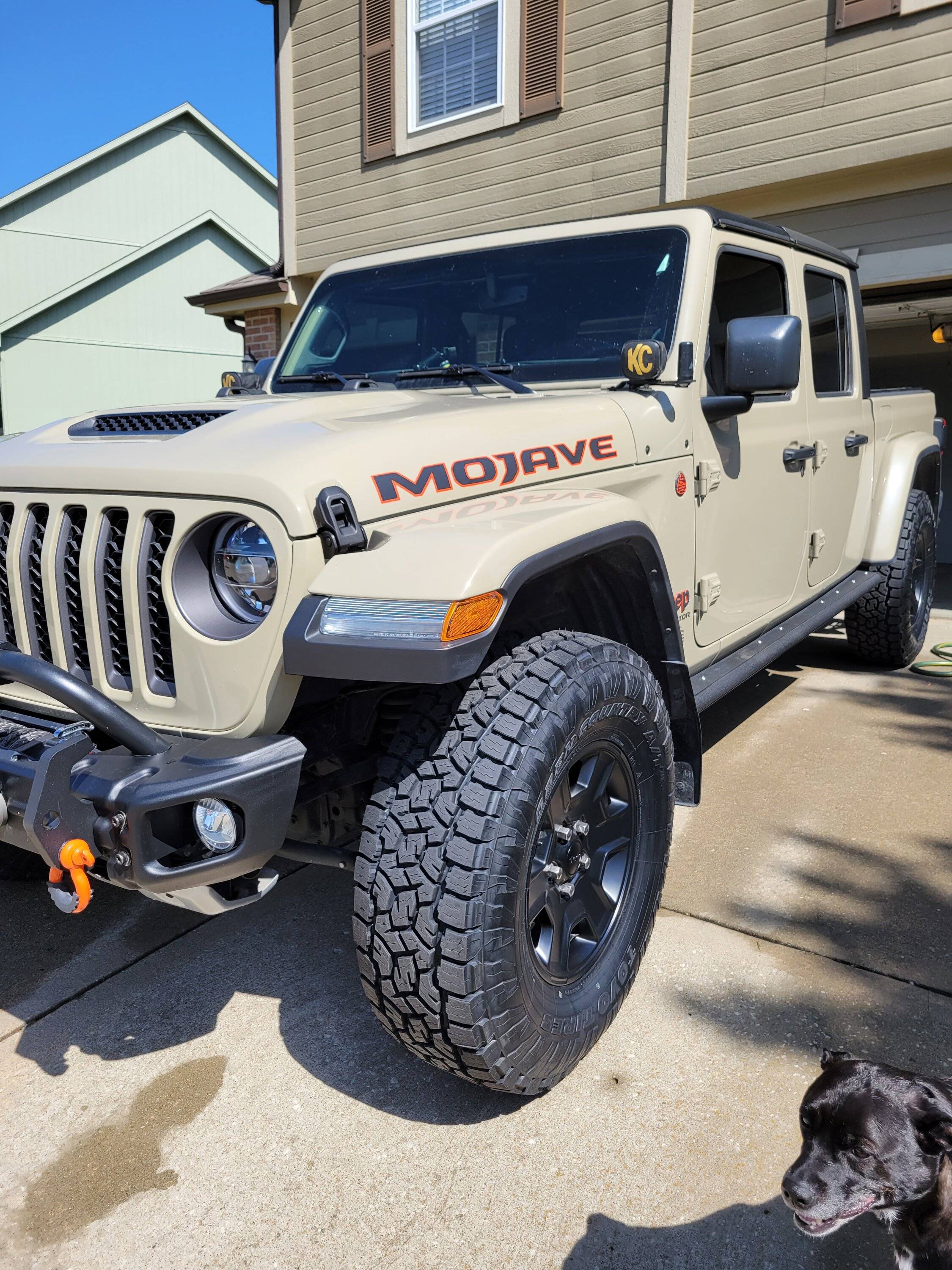 Jeep Gladiator Stock Mojave on 35s? Or regear necessary? JT2