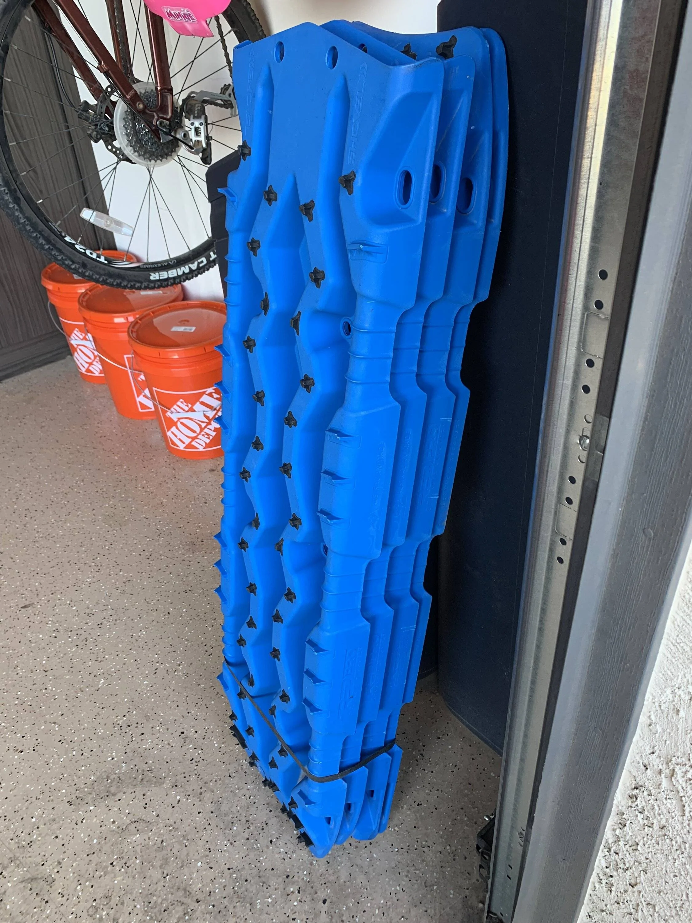 Jeep Gladiator TRED PRO recovery/traction boards IMG_3281