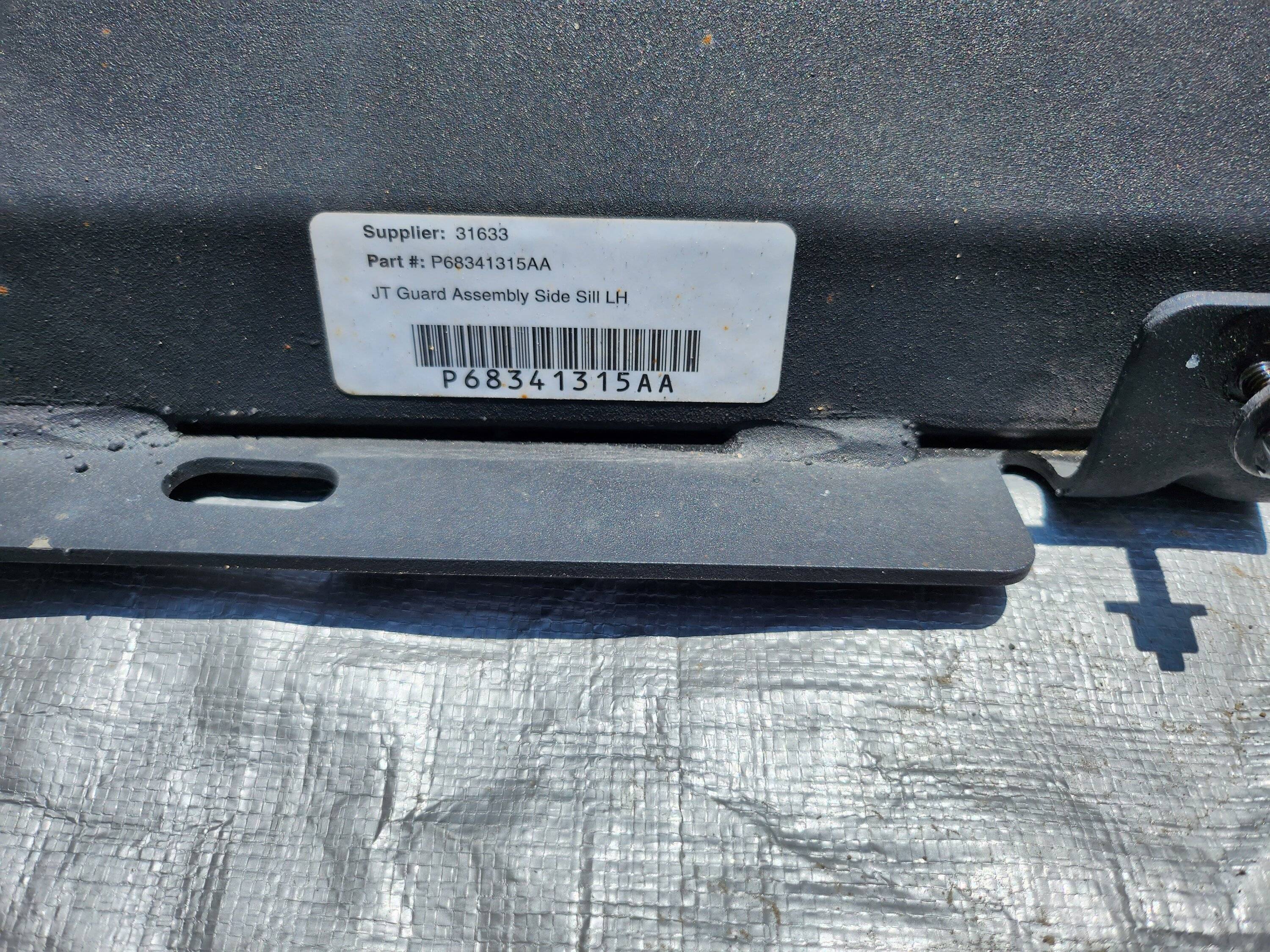 Jeep Gladiator OEM Rock Rails 20230618_123355