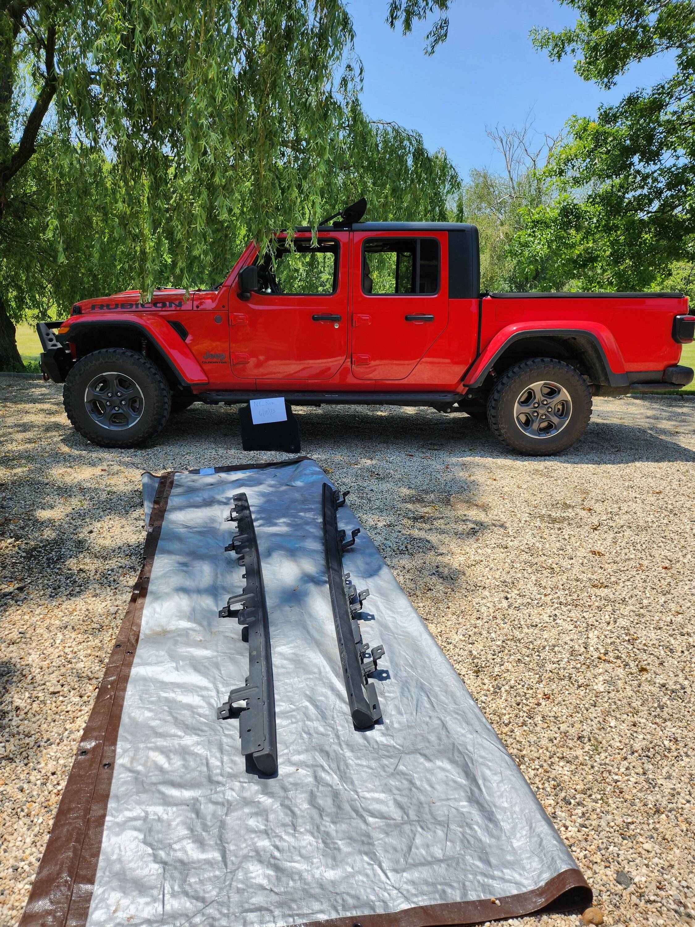 Jeep Gladiator OEM Rock Rails 20230618_125429