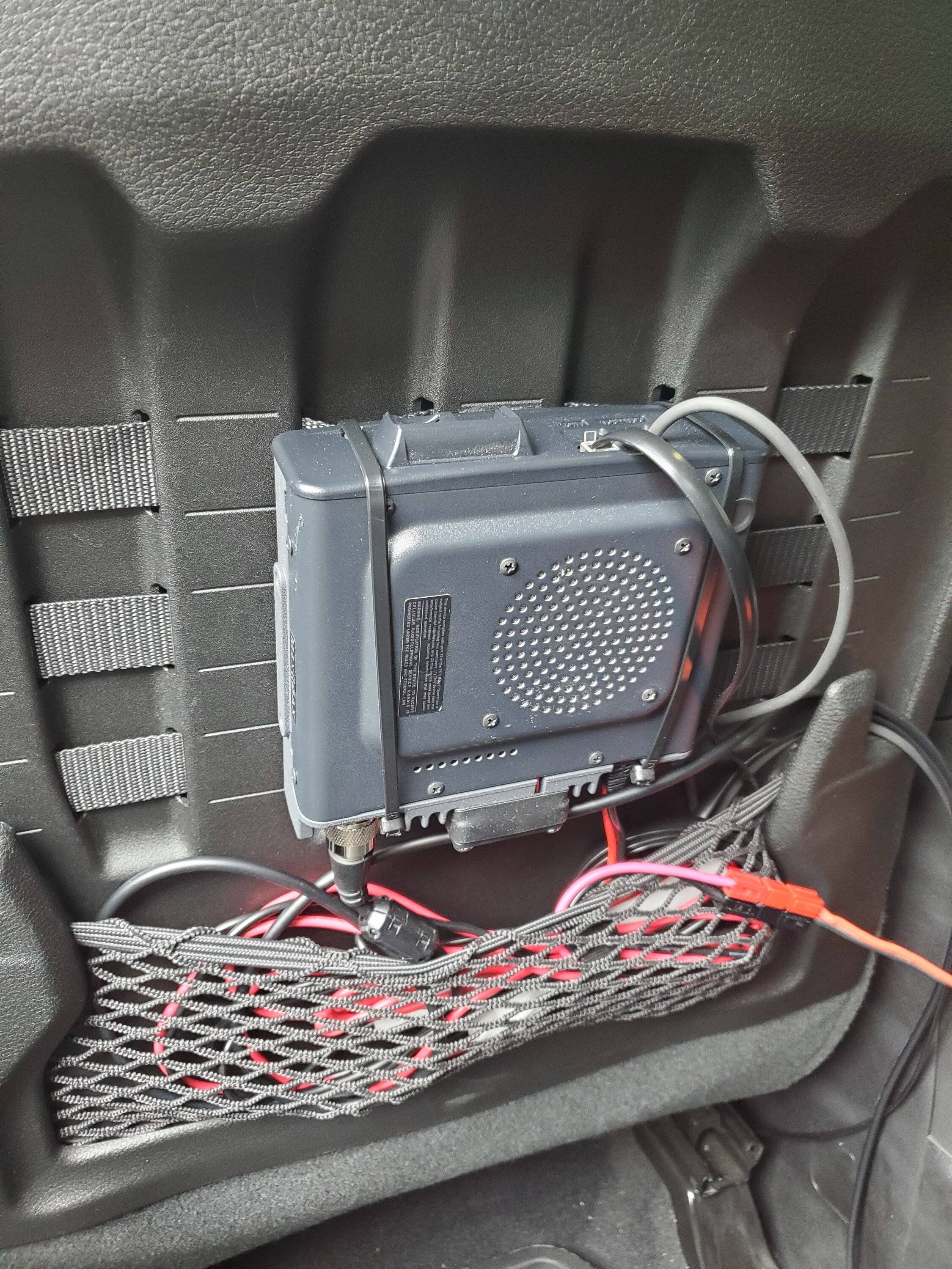 Jeep Gladiator Ham and GMRS in the Gladiator 20230624_172516