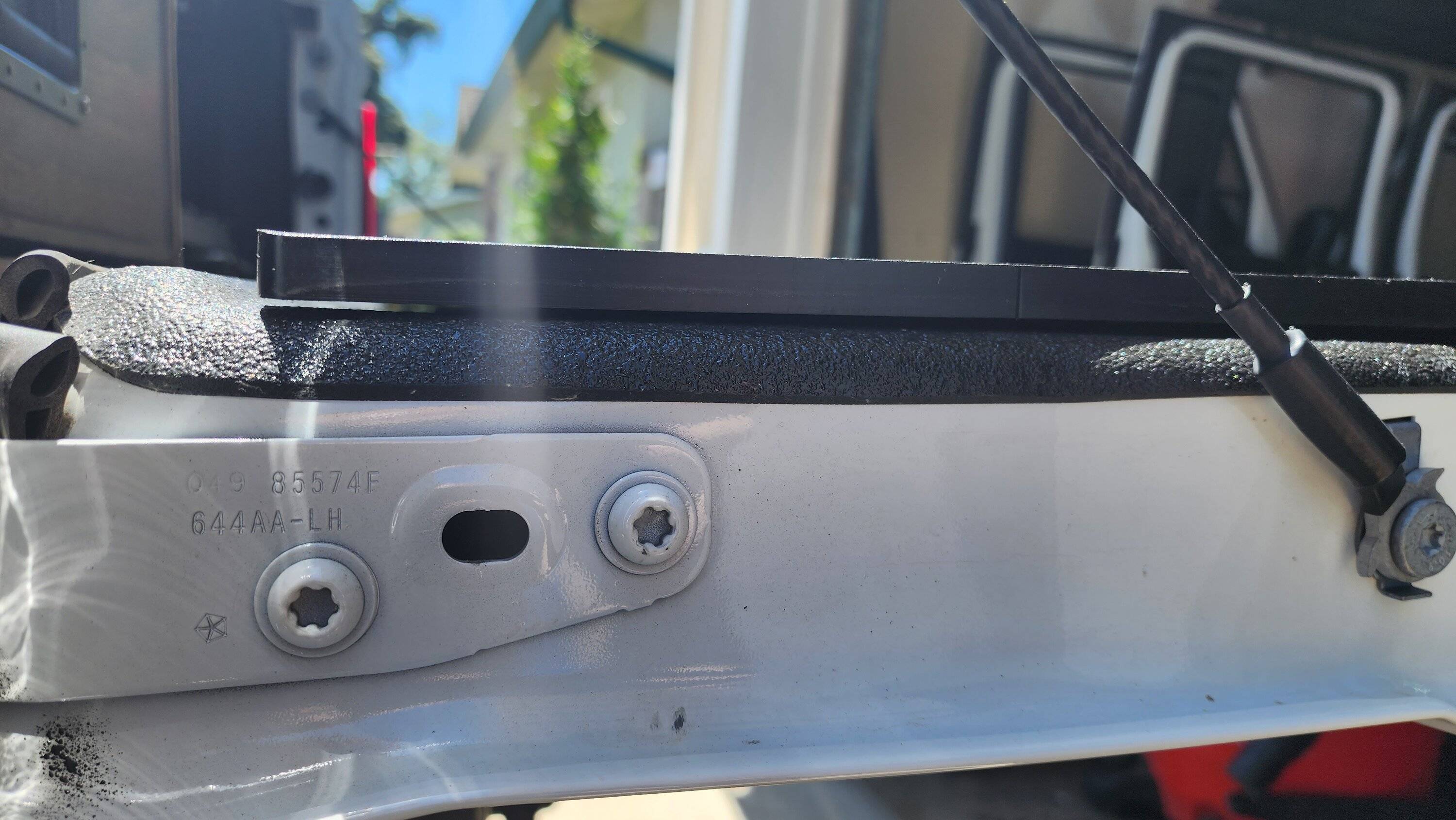 Jeep Gladiator Mountain Hatch Tailgate Table Review 16876436371886607581966878528114